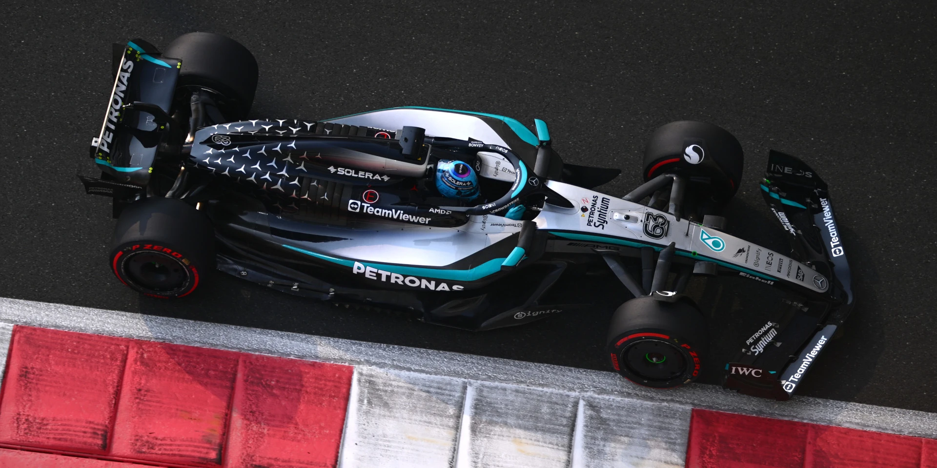 Russell tops practice times to outpace title-chasing trio