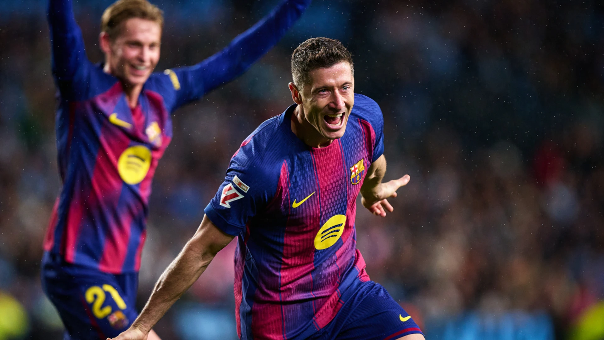 Lewandowski treble helps Barca beat Celta, cut gap on Real Madrid