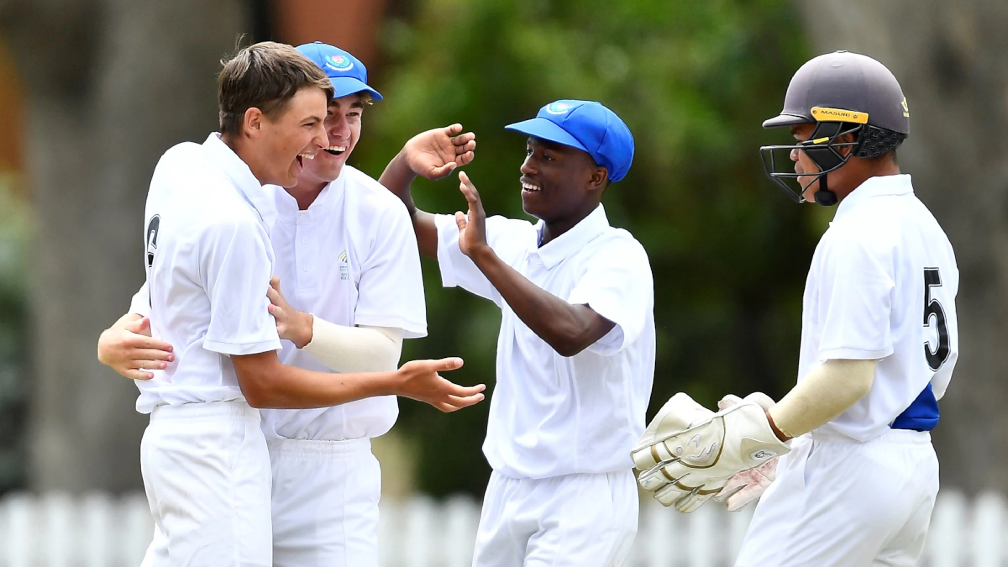 DAY 1 WRAP: Champions stumble  as Free State and Boland shine