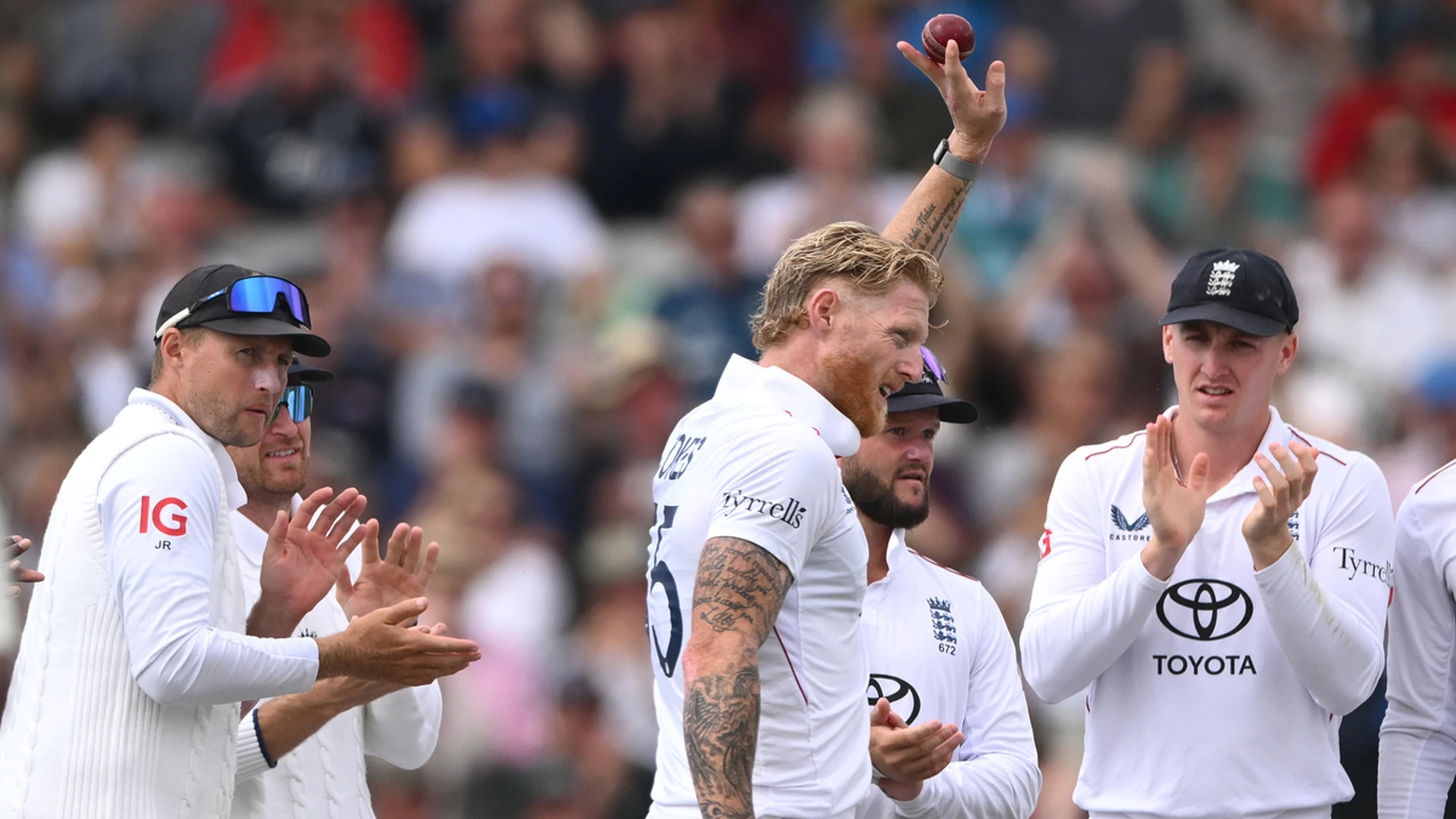 ENGLAND'S DAY: Crawley and Duckett run riot after Stokes takes five