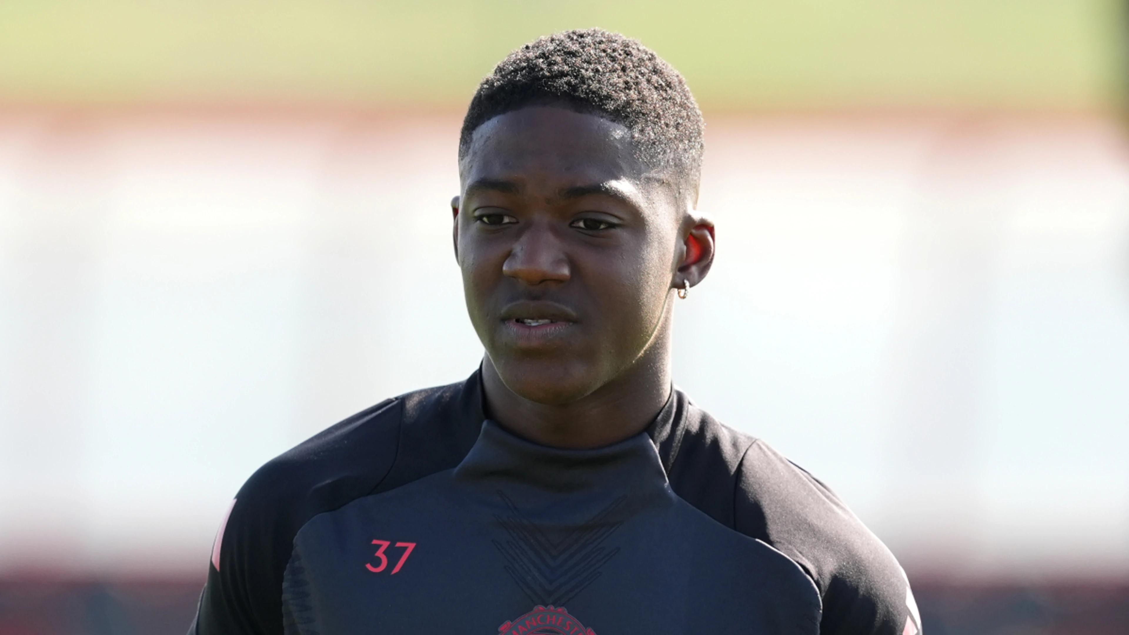 Amorim warns Mainoo he must fight for his Man United place