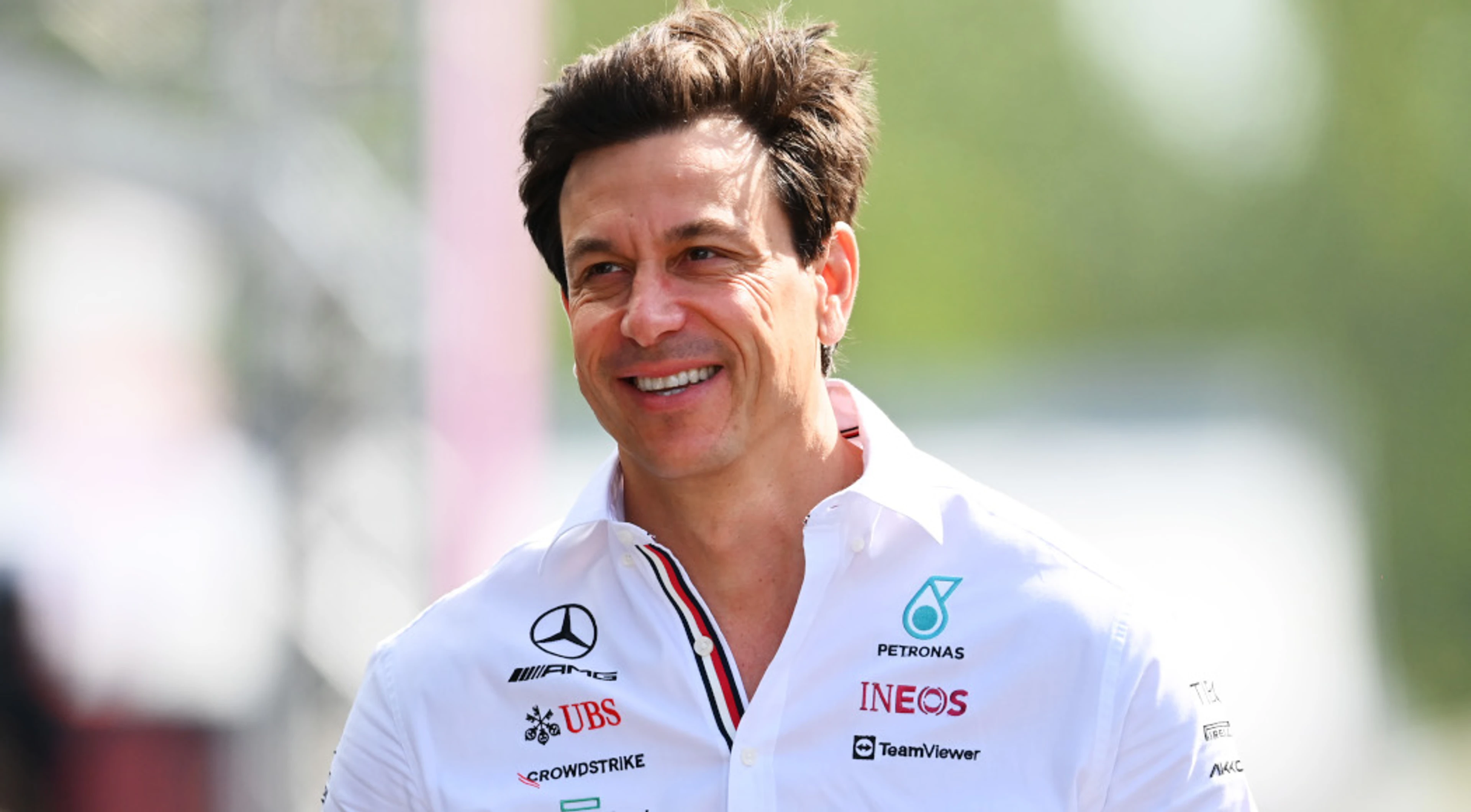 Mercedes targeting big gains says Wolff