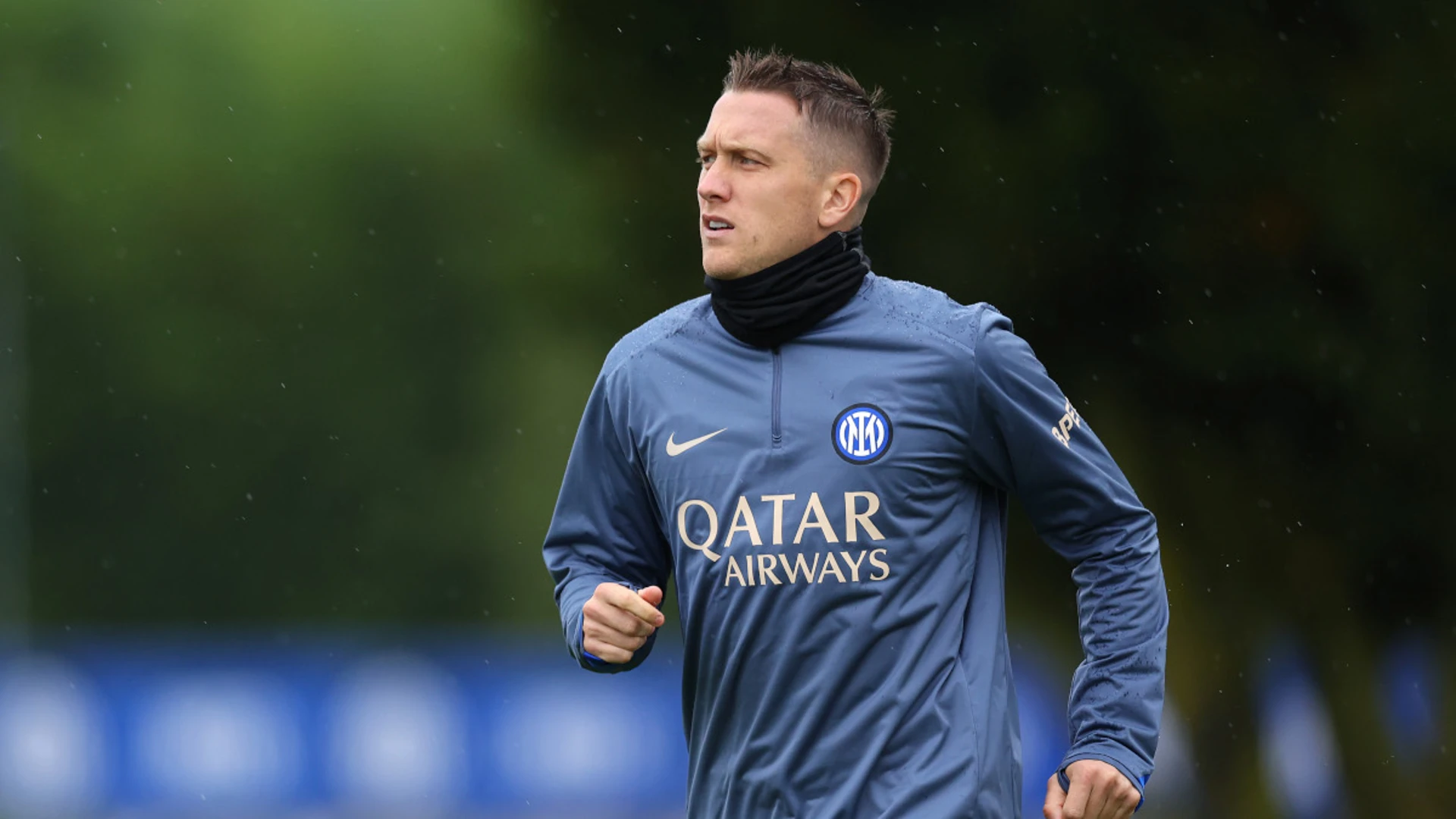 Inter's Zielinski to miss Roma clash with thigh injury