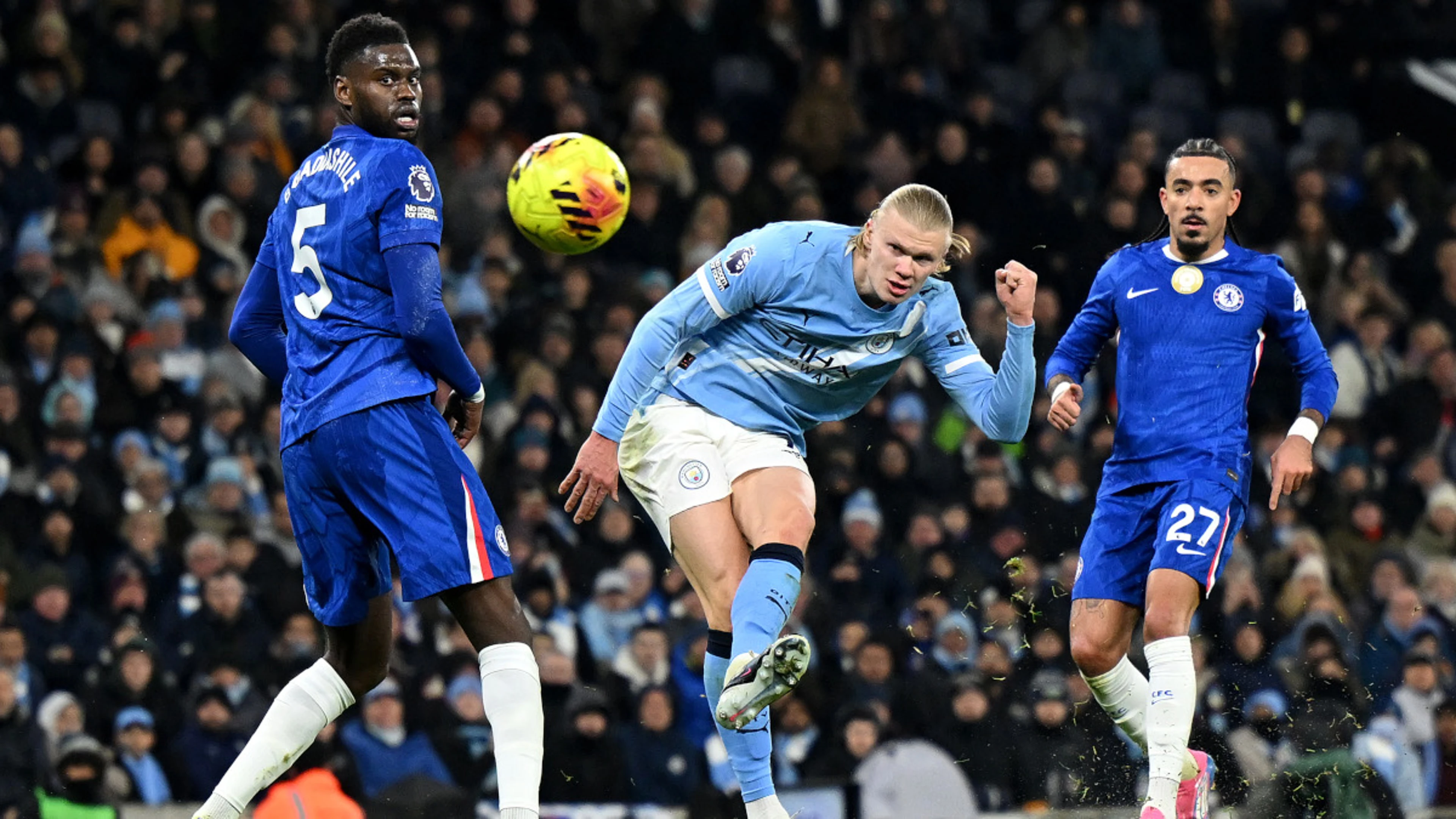 PL WRAP: Man City held by Chelsea in major title blow, Liverpool denied in Fulham thriller
