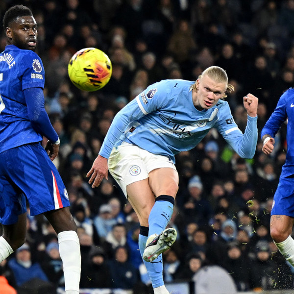 PL WRAP: Man City held by Chelsea in major title blow, Liverpool denied in Fulham thriller