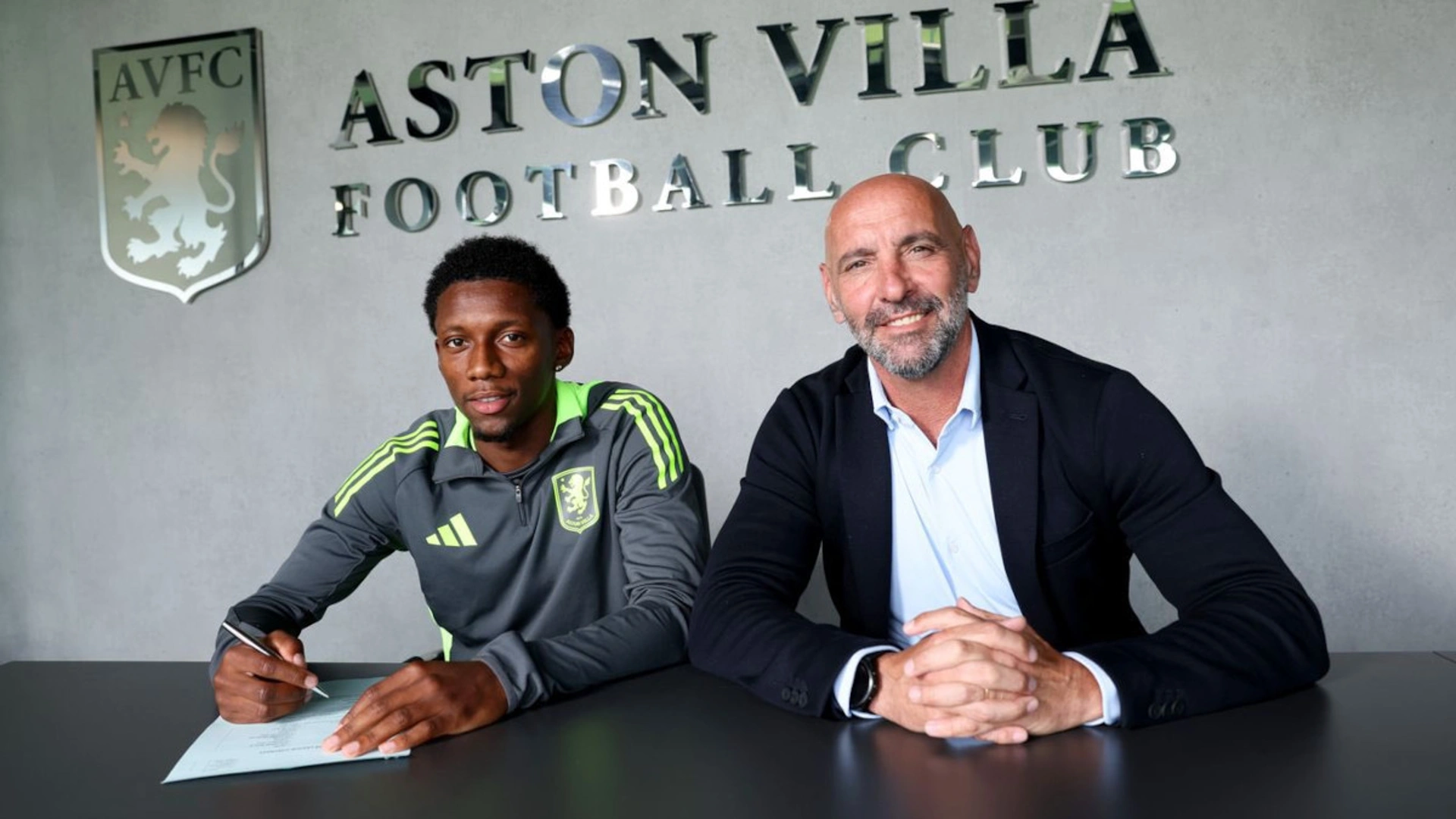 Aston Villa sign Hull winger Philogene