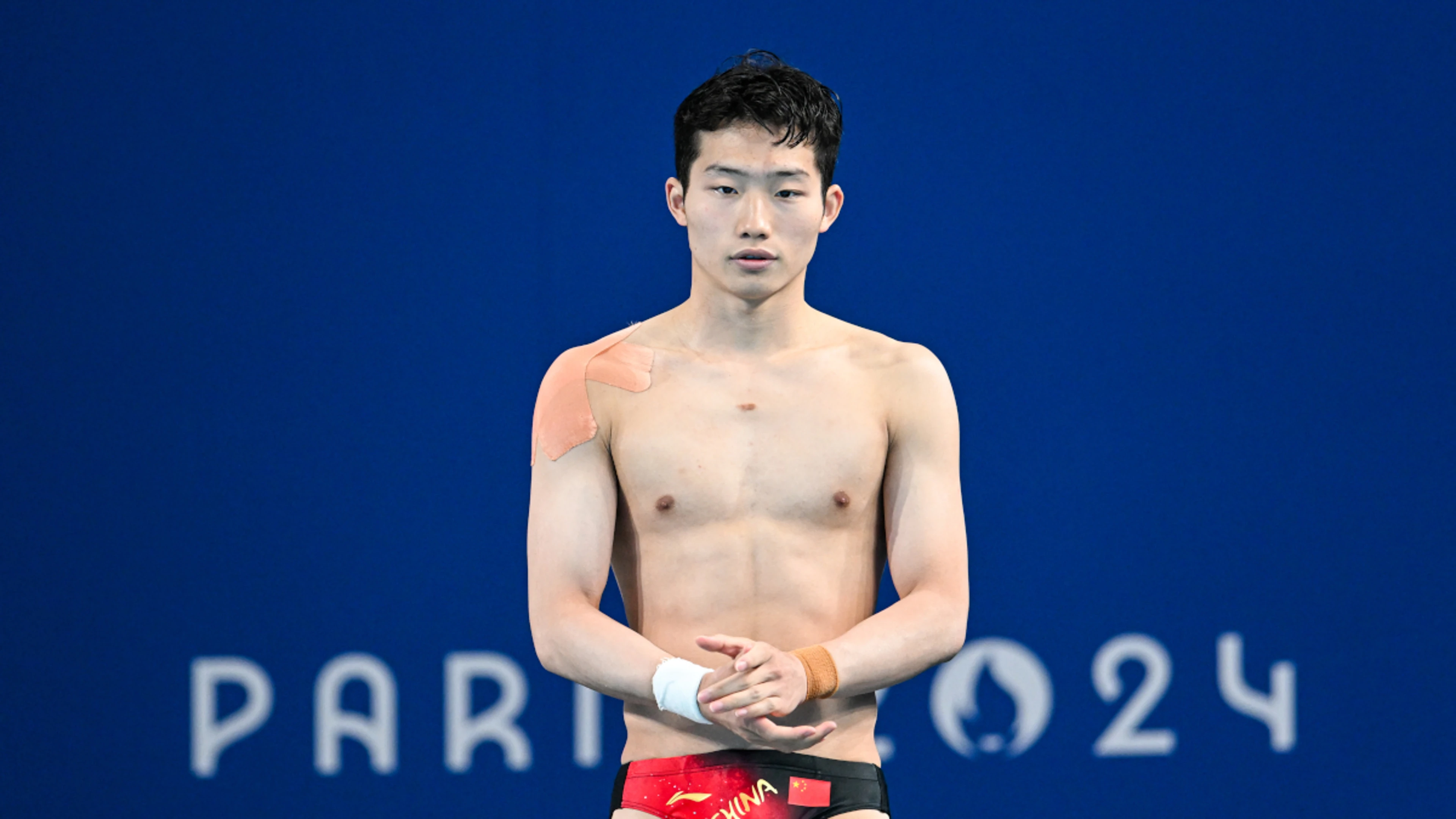 China's Wang fights fatigue to top men's 3m springboard semifinal