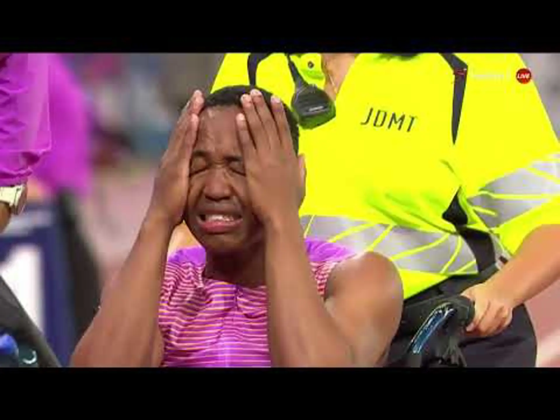 It's a photo-finish in the men's 100m