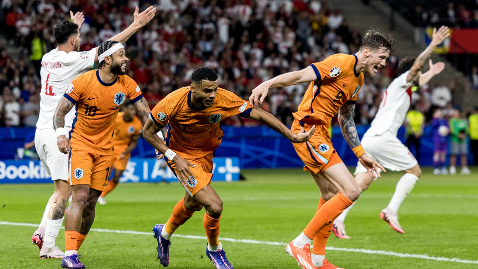 Winger Gakpo goal drive proves key for Dutch run to last four