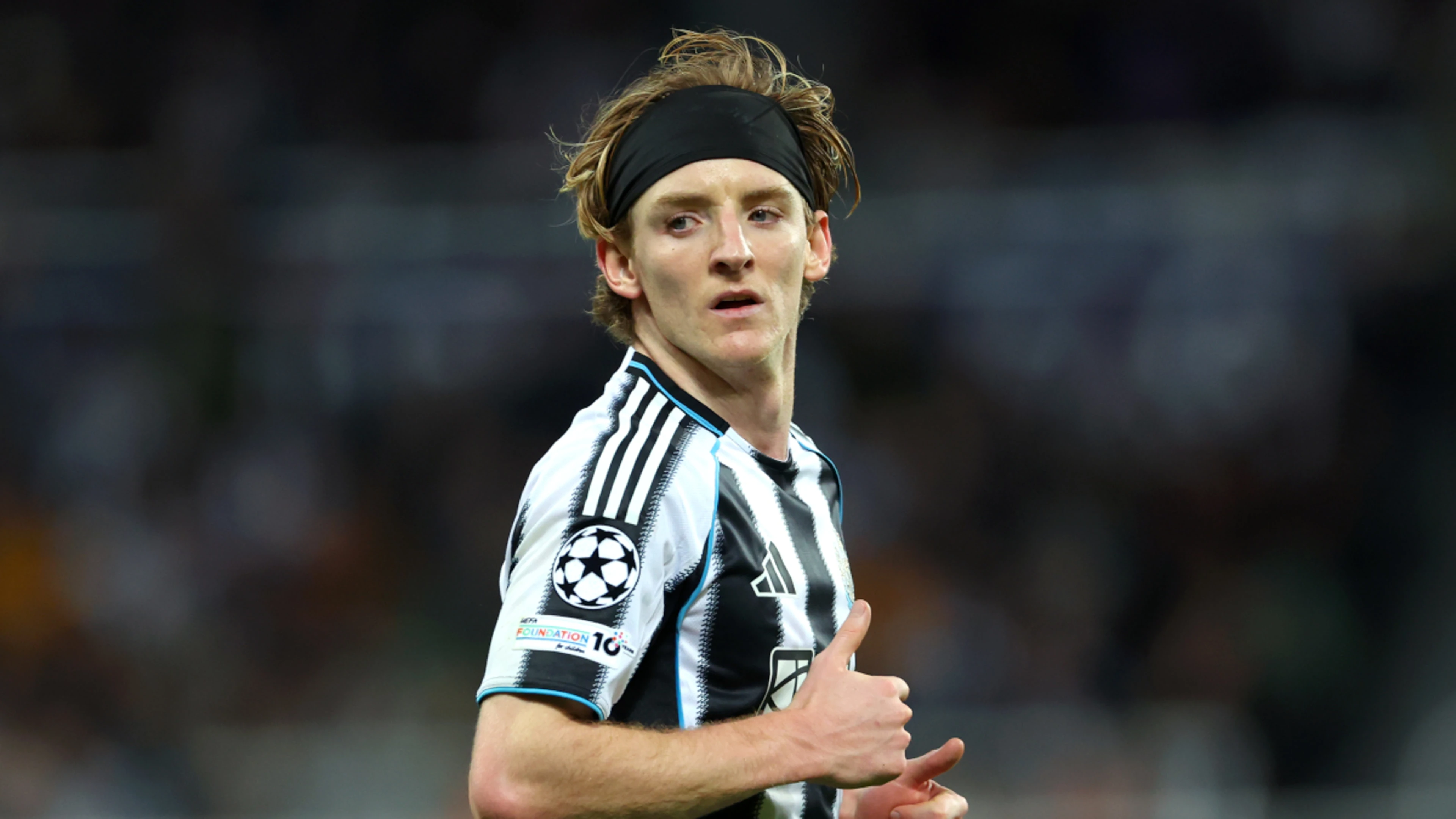 Gordon grateful for Mourinho praise after Newcastle beat Benfica