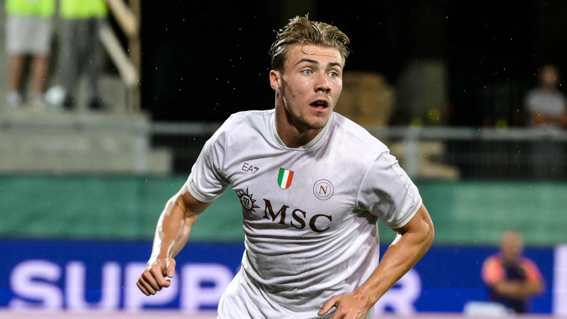 Hojlund looks to fill Napoli void as pressure mounts on Serie A rivals