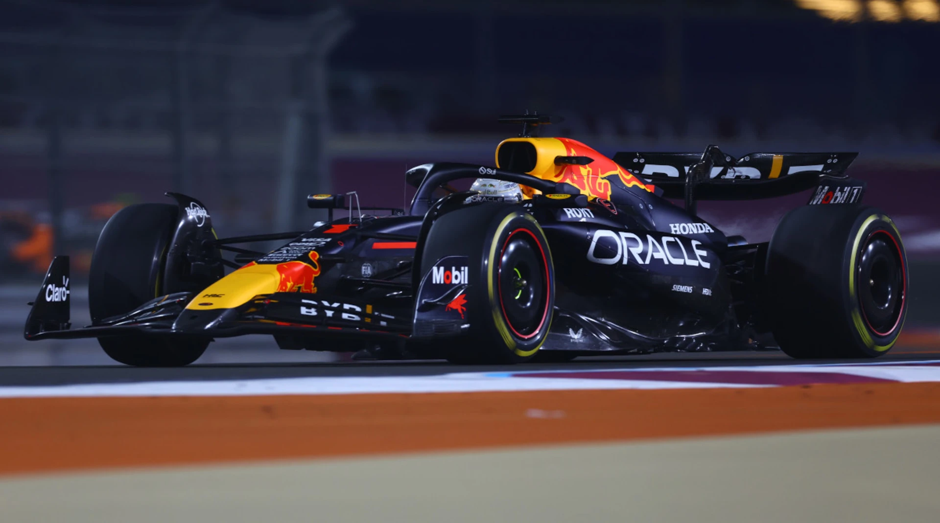 McLaren suffer as Verstappen wins in Qatar