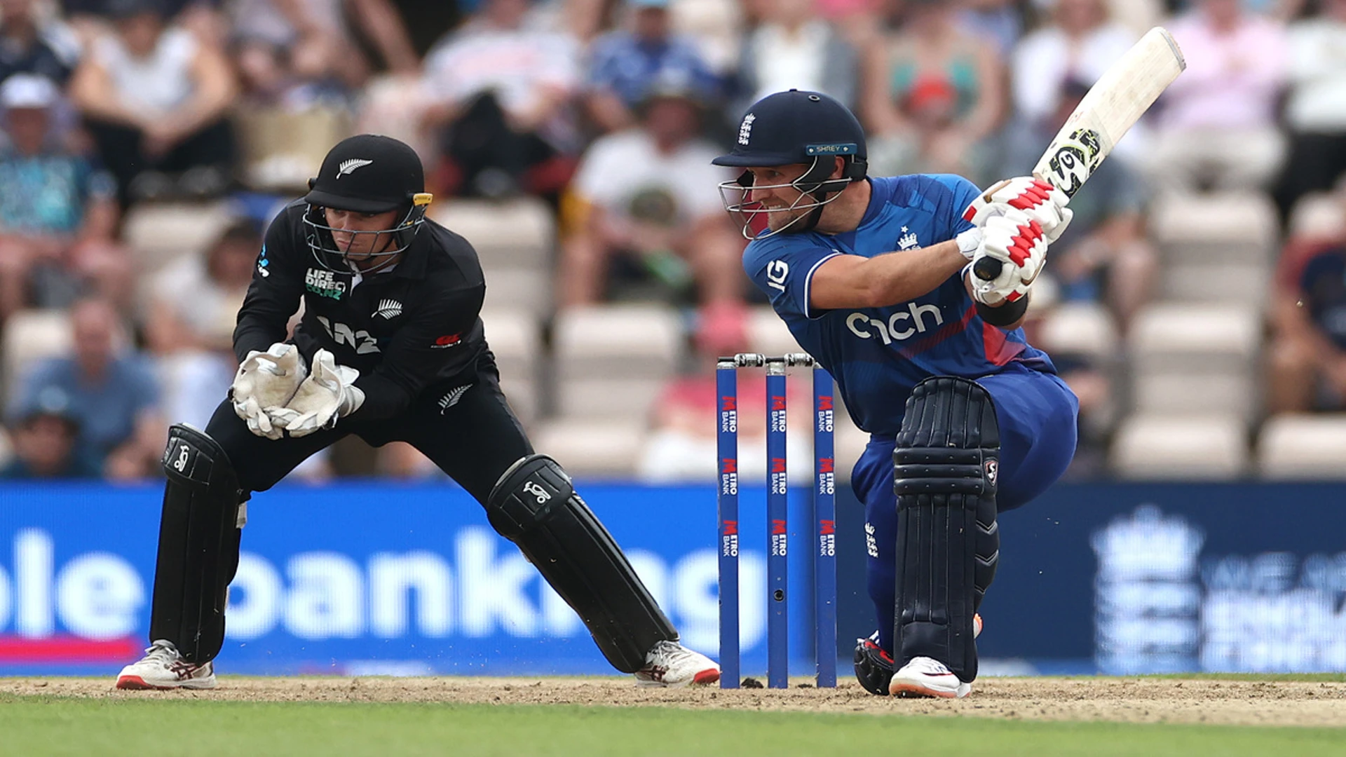 Livingstone's stunning 95 helps England defeat New Zealand