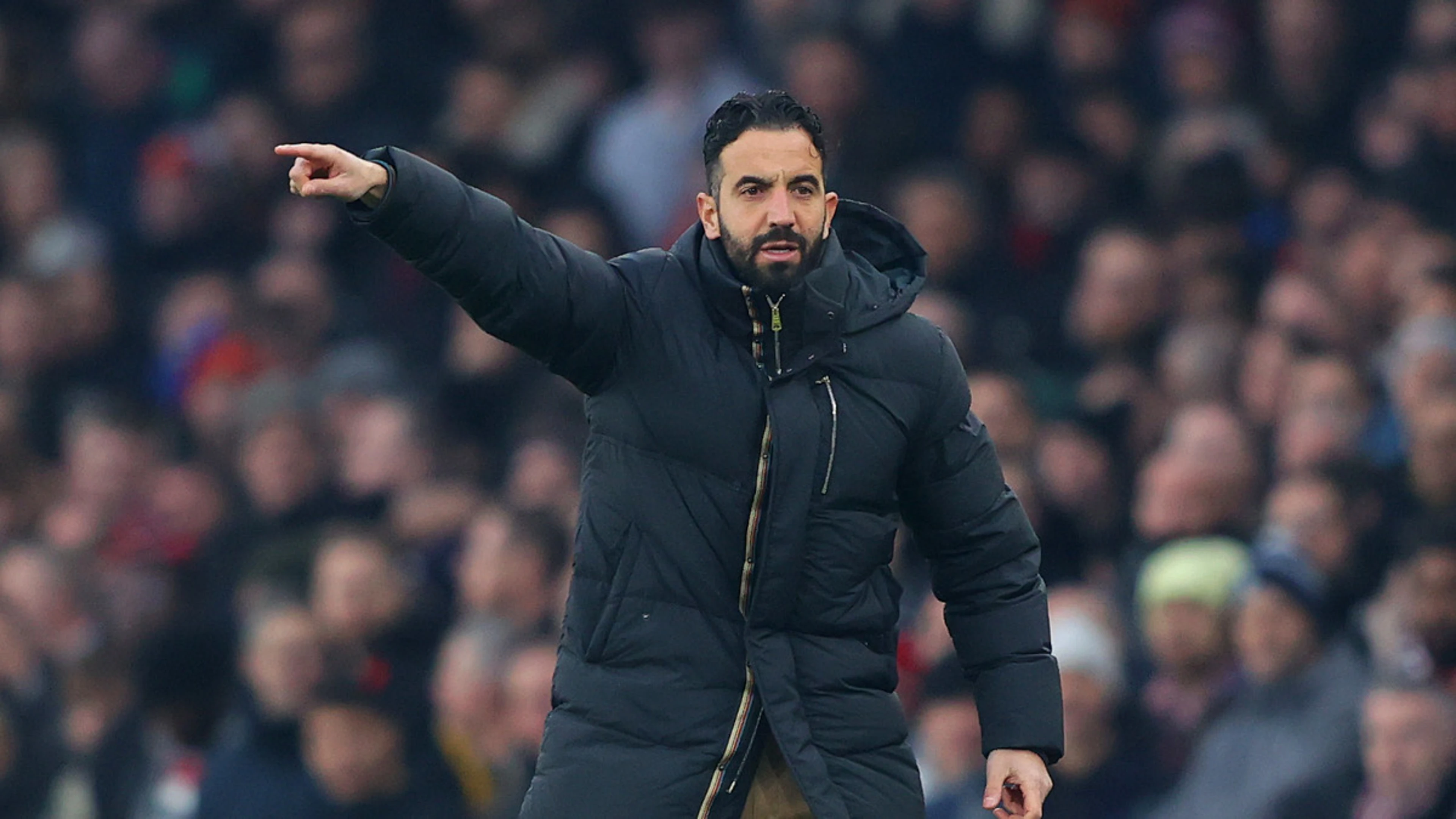 Rooney reckons 'something is broken' at Amorim's Man Utd