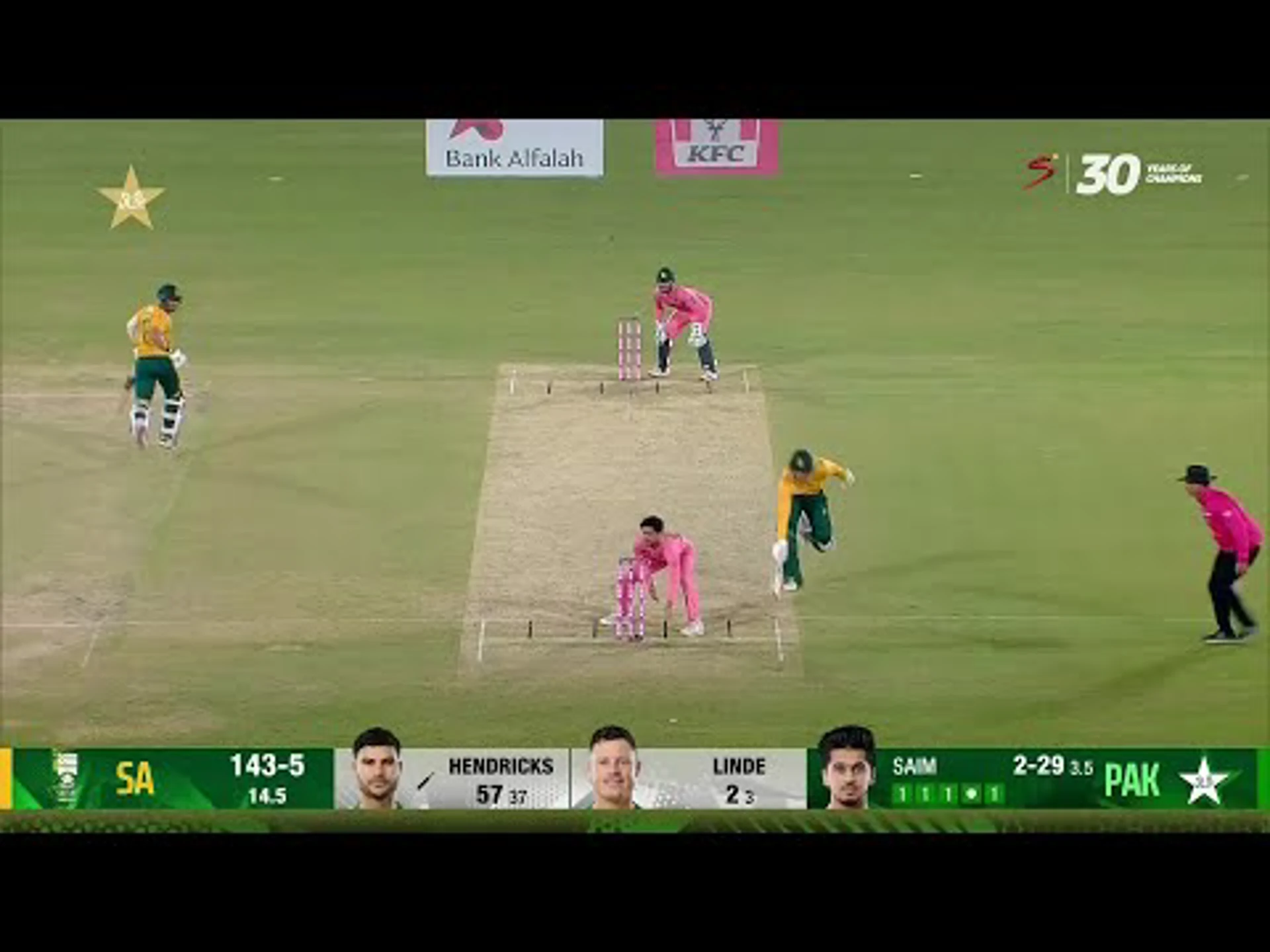 Pakistan v South Africa | 1st T20 | 1st innings | Reeza Hendricks 60