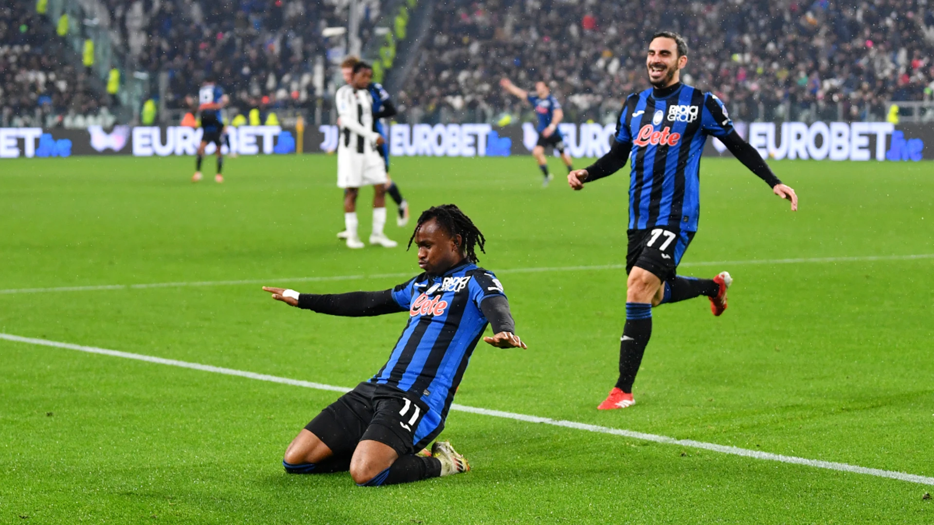 Atalanta crush Juventus to remain third in Serie A