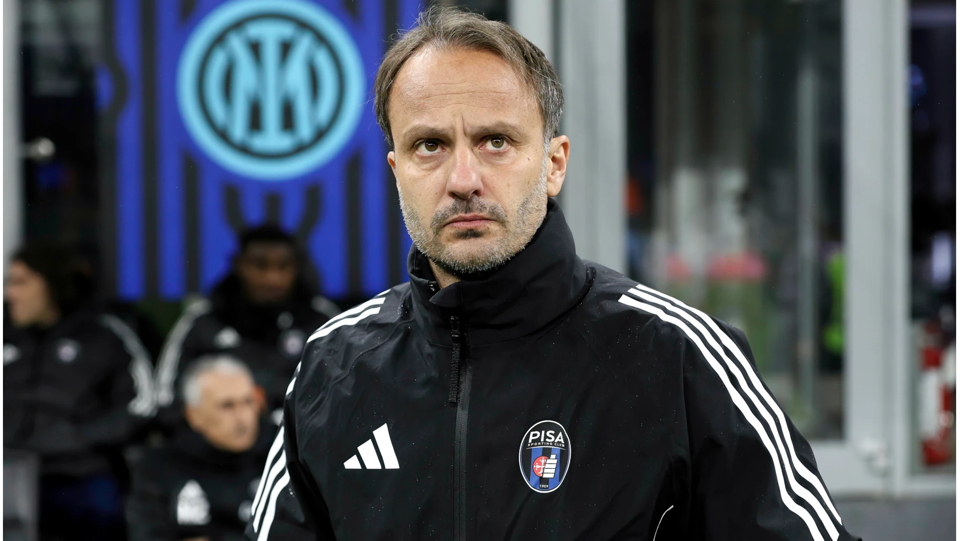 Struggling Serie A sides Pisa and Verona sack coaches