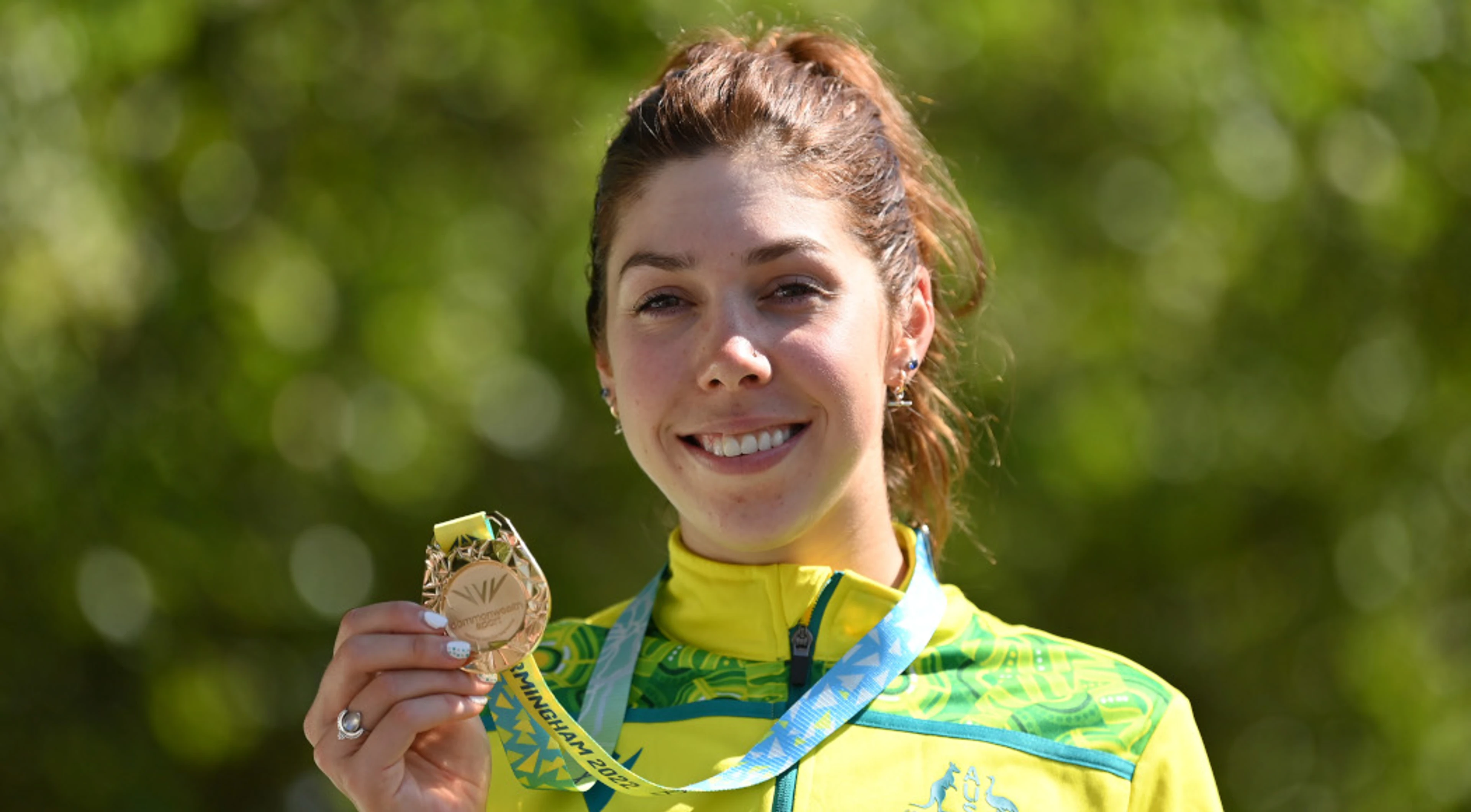 Baker takes gold in women's cycling road race