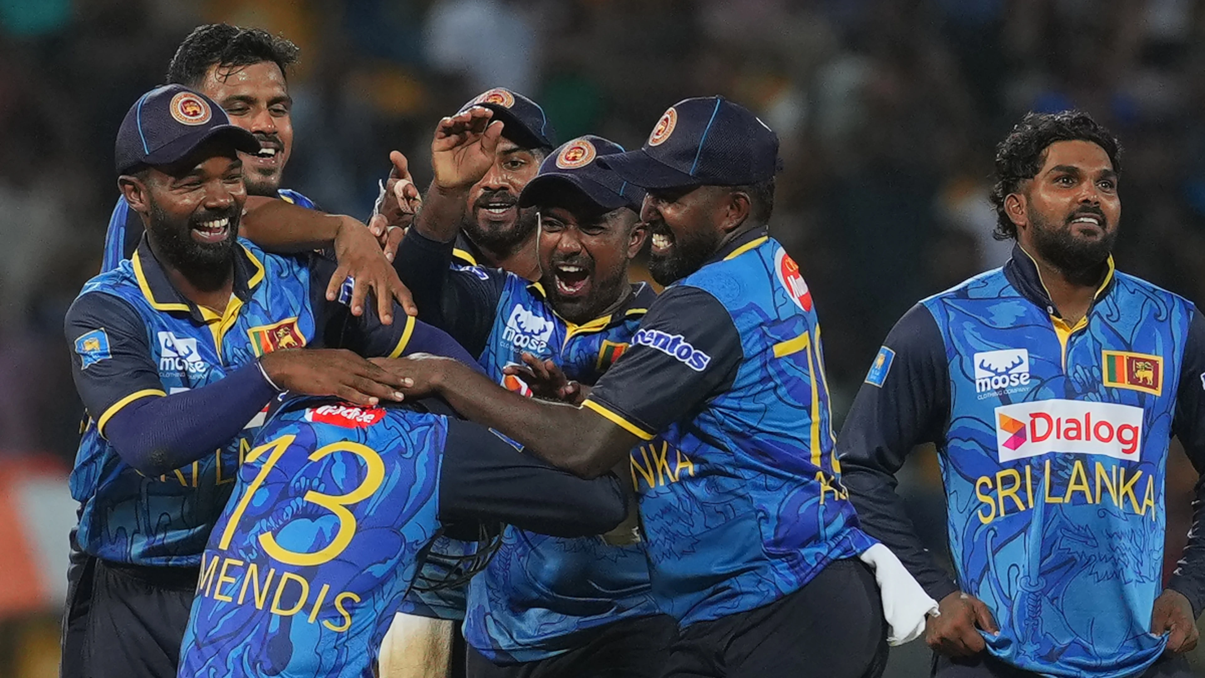 Sri Lanka steamroll Bangladesh to win first T20