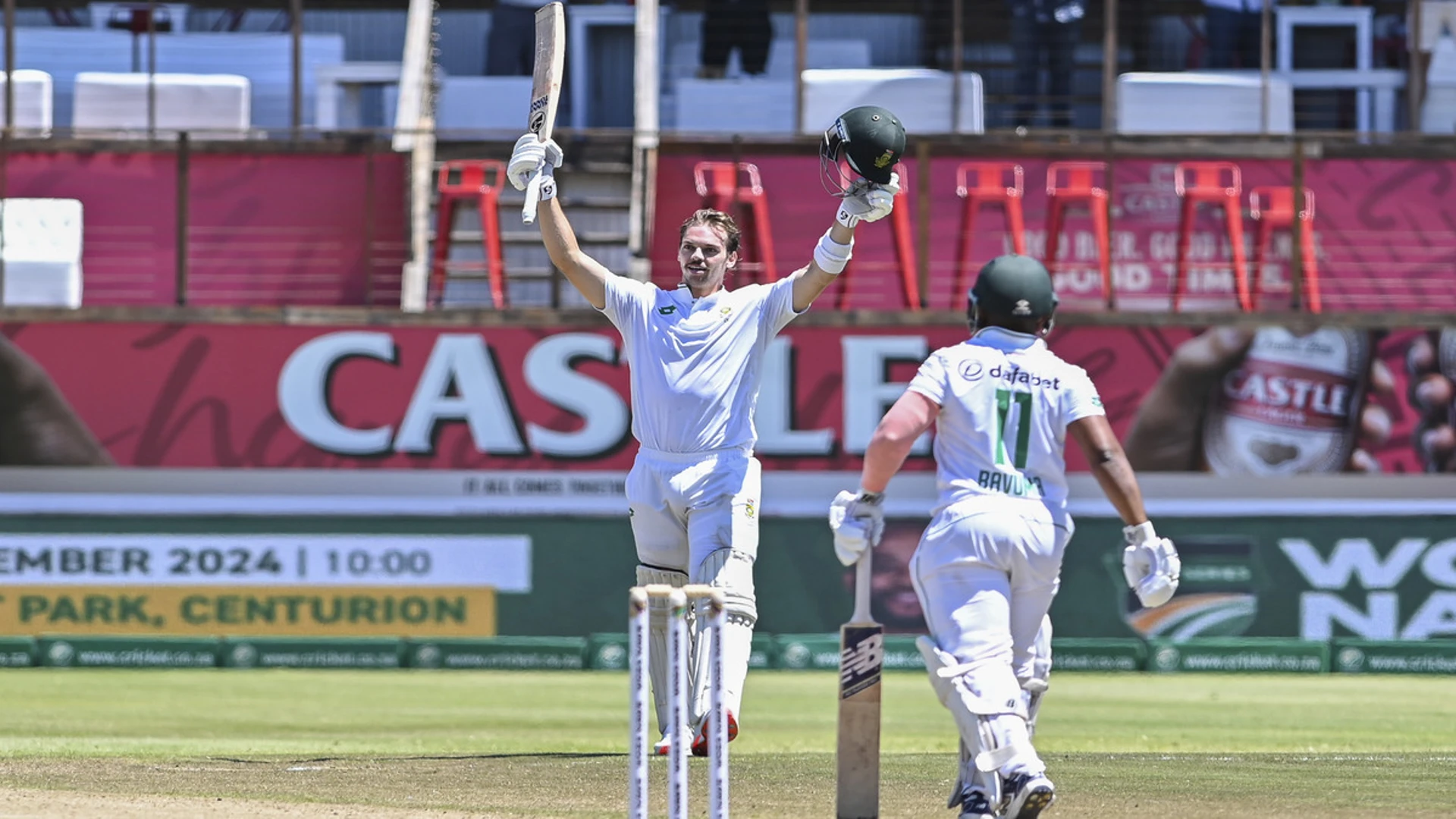 Big-hitting Stubbs takes satisfaction from grinding out test century