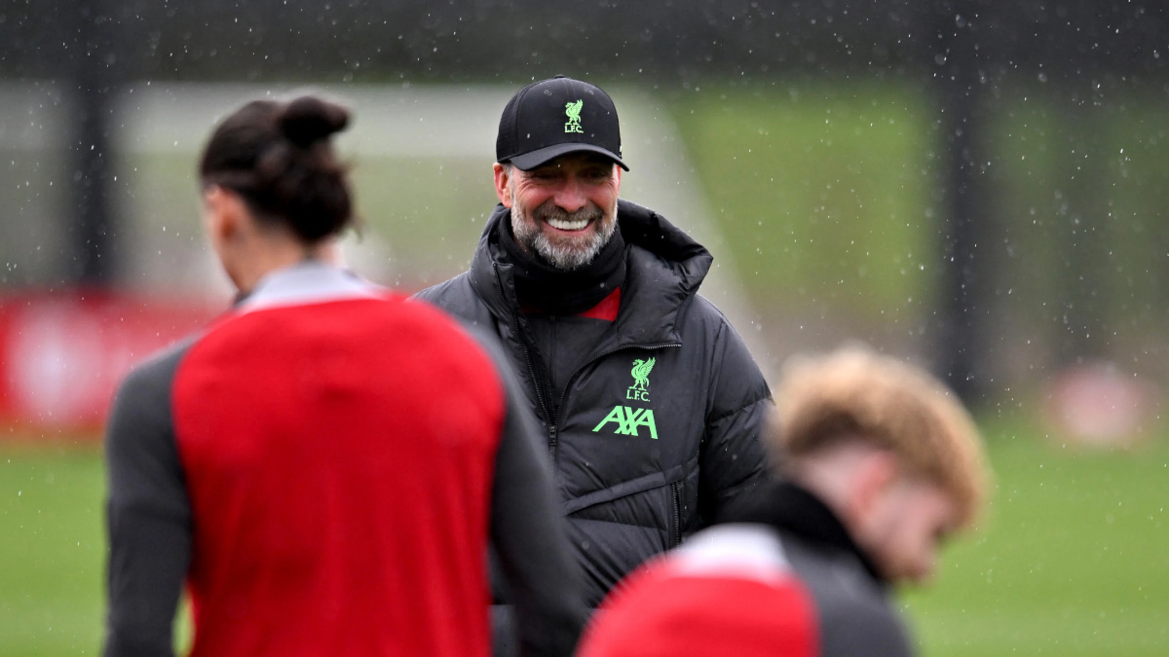 Klopp plans to tune out Arsenal, City games to keep heart rate down