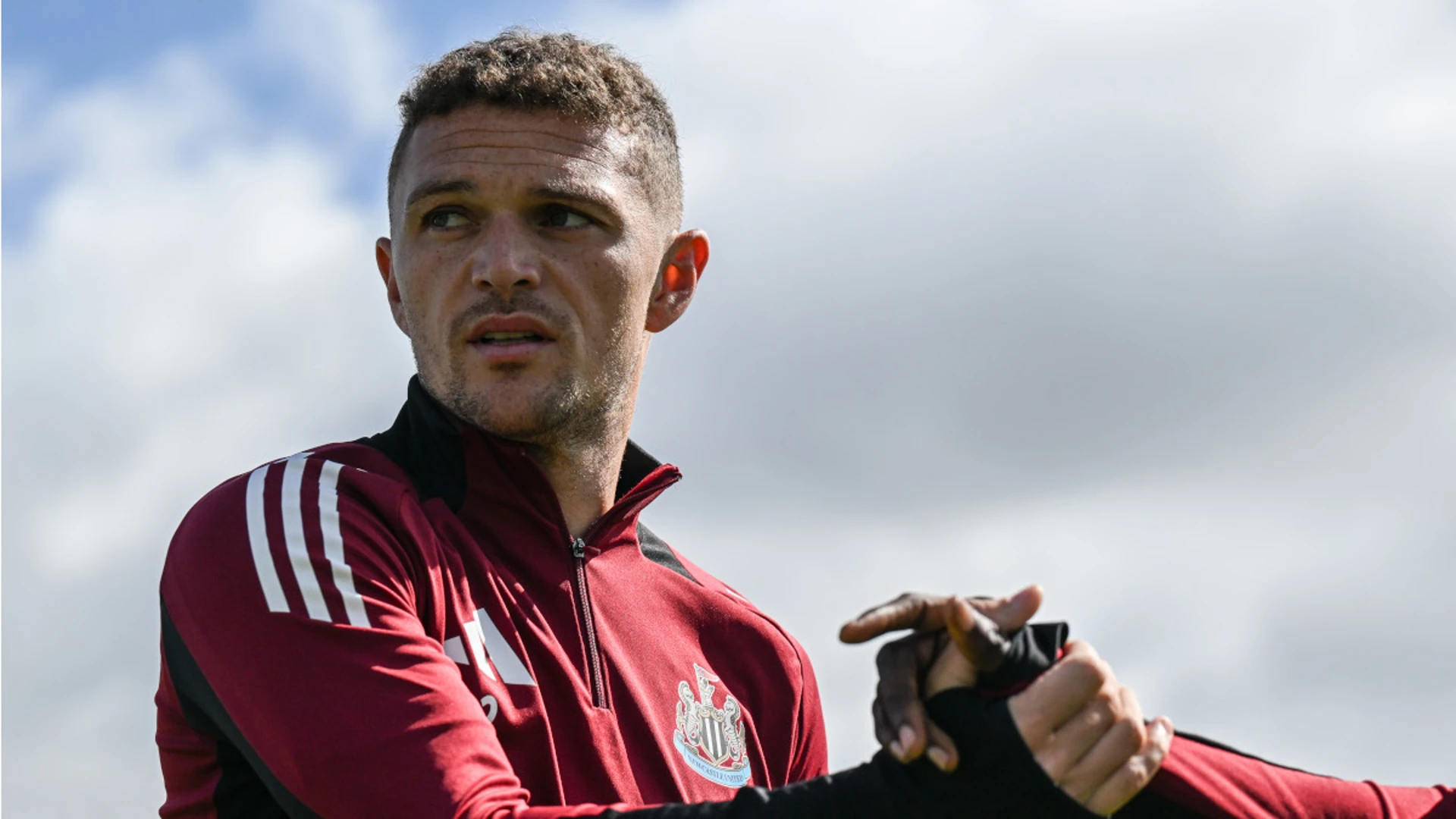 Howe hopes to keep Trippier amid exit talk