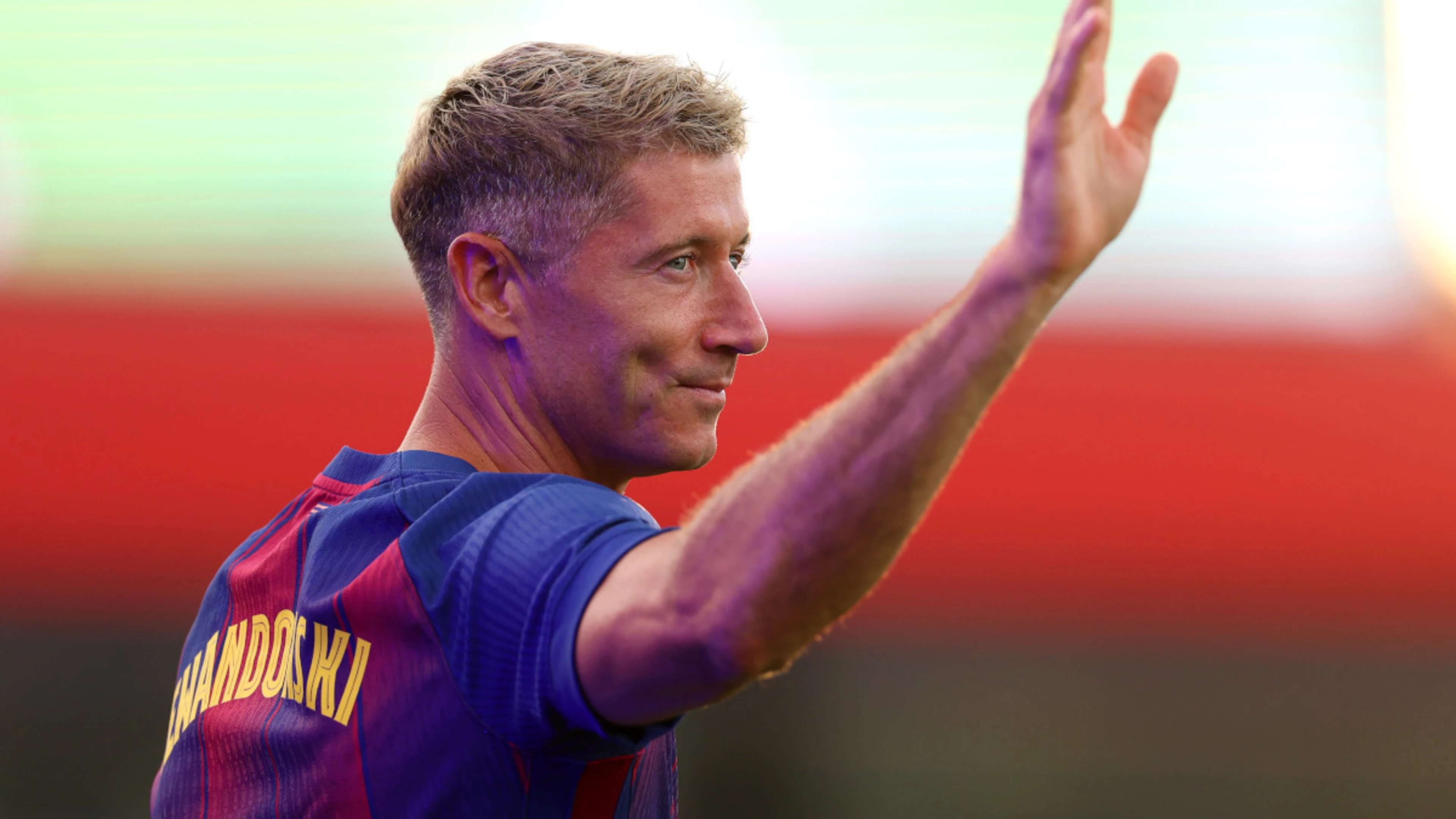 Poland manager says Lewandowski wants to return to national team