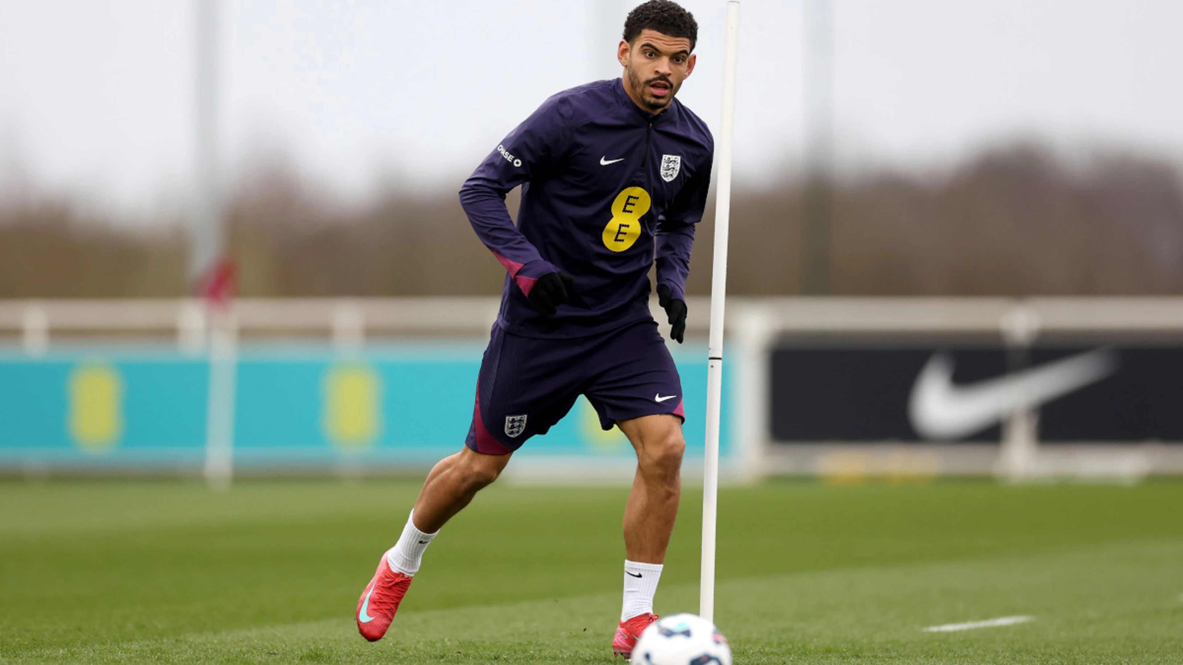 Gibbs-White tells Tuchel he deserved England call-up