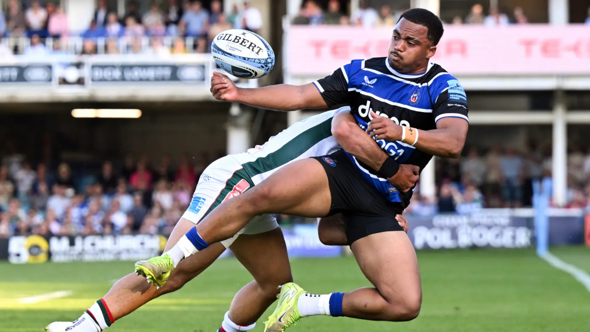 Bath and Leicester roll back the years in battle for English supremacy