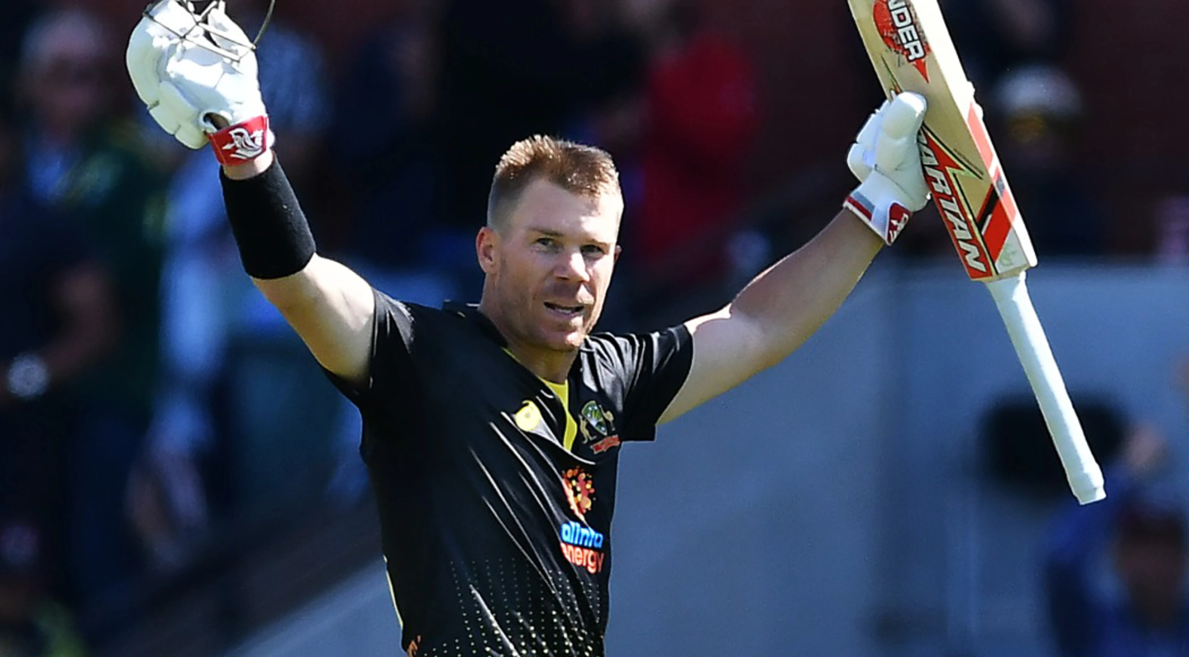 Warner smashes birthday T20 ton as Australia slam Sri Lanka