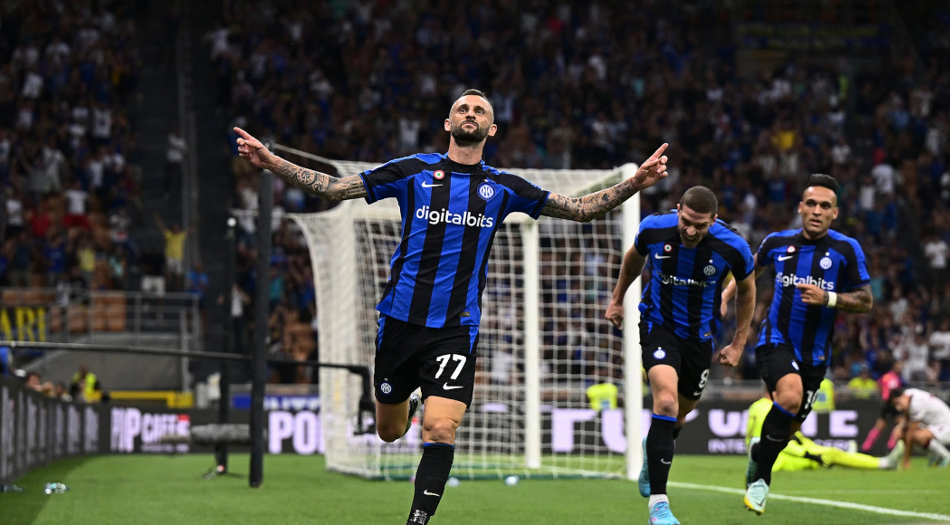 Inter's Brozovic grabs late goal to secure win