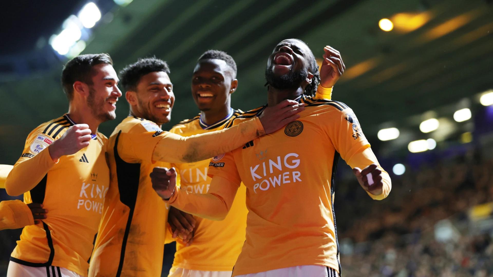 Stylish Leicester open up lead in Championship