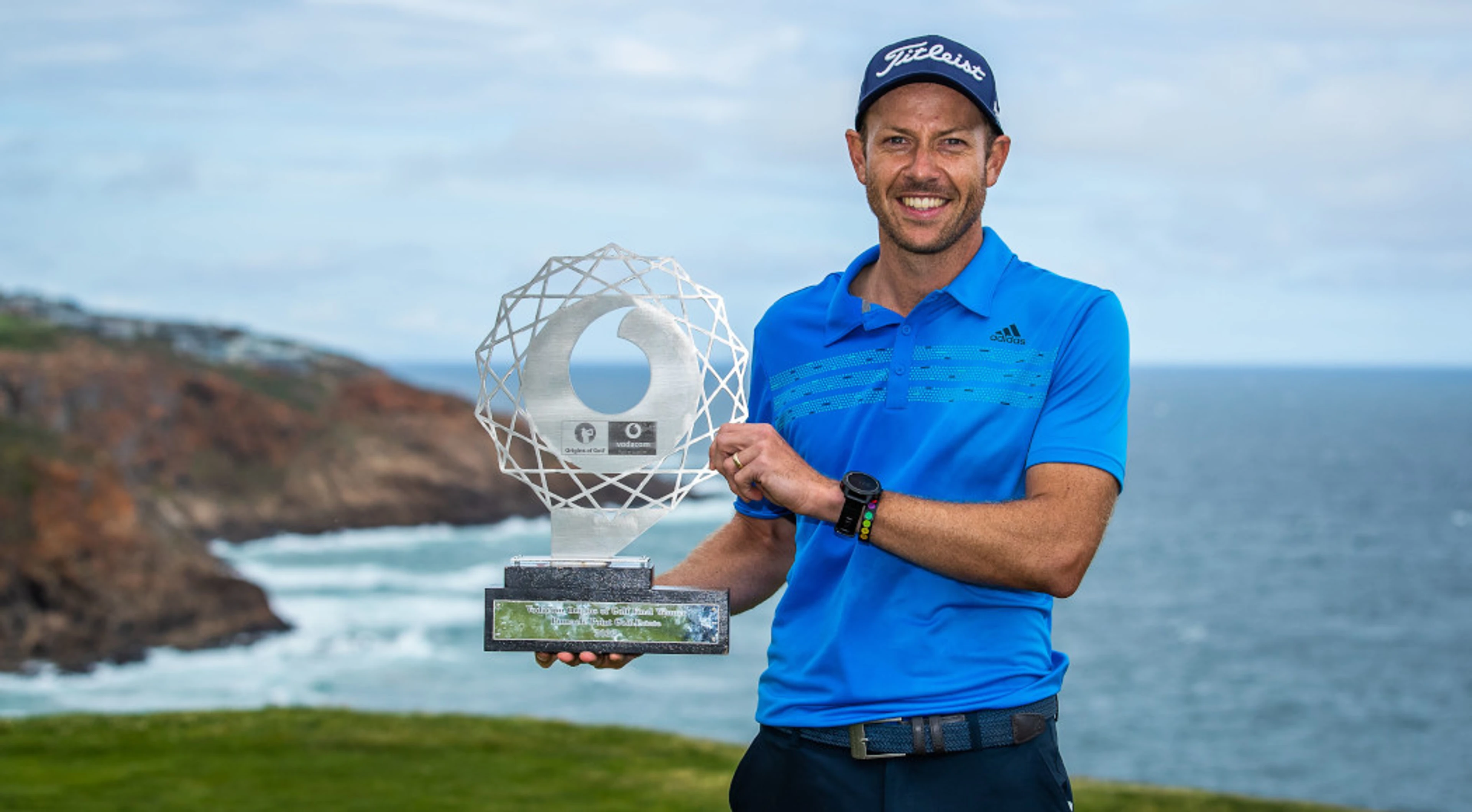 Smit joins SA stars with Vodacom Origins Final victory