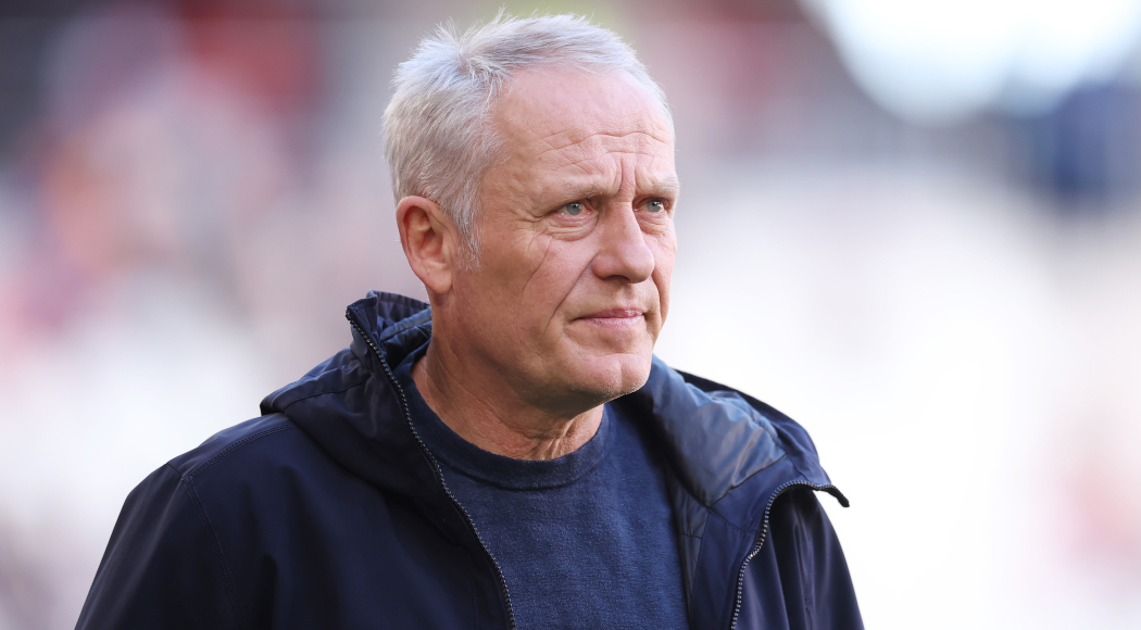 Freiburg coach Streich extends deal