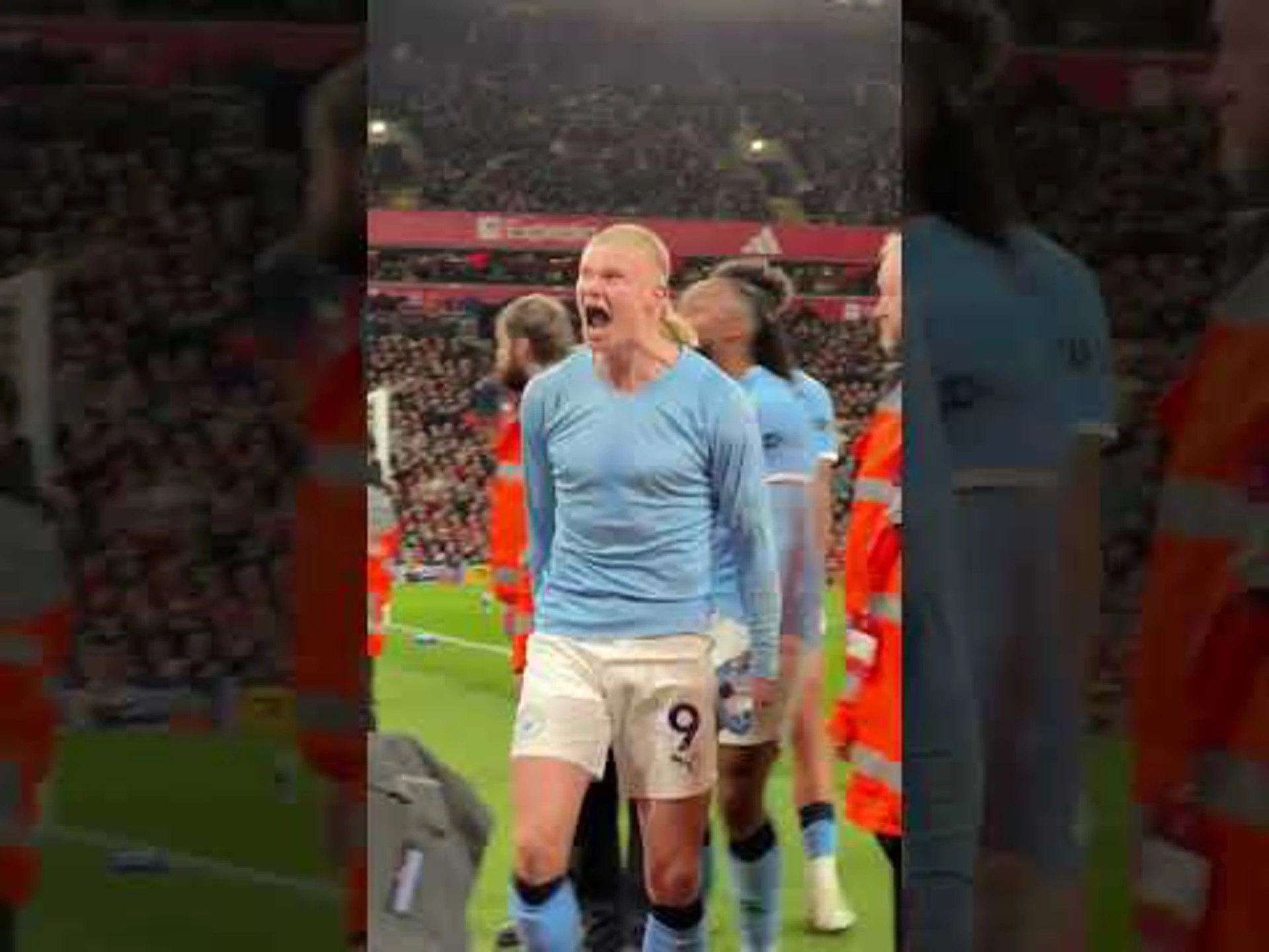 Haaland CELEBRATES that stoppage time winner with fans!