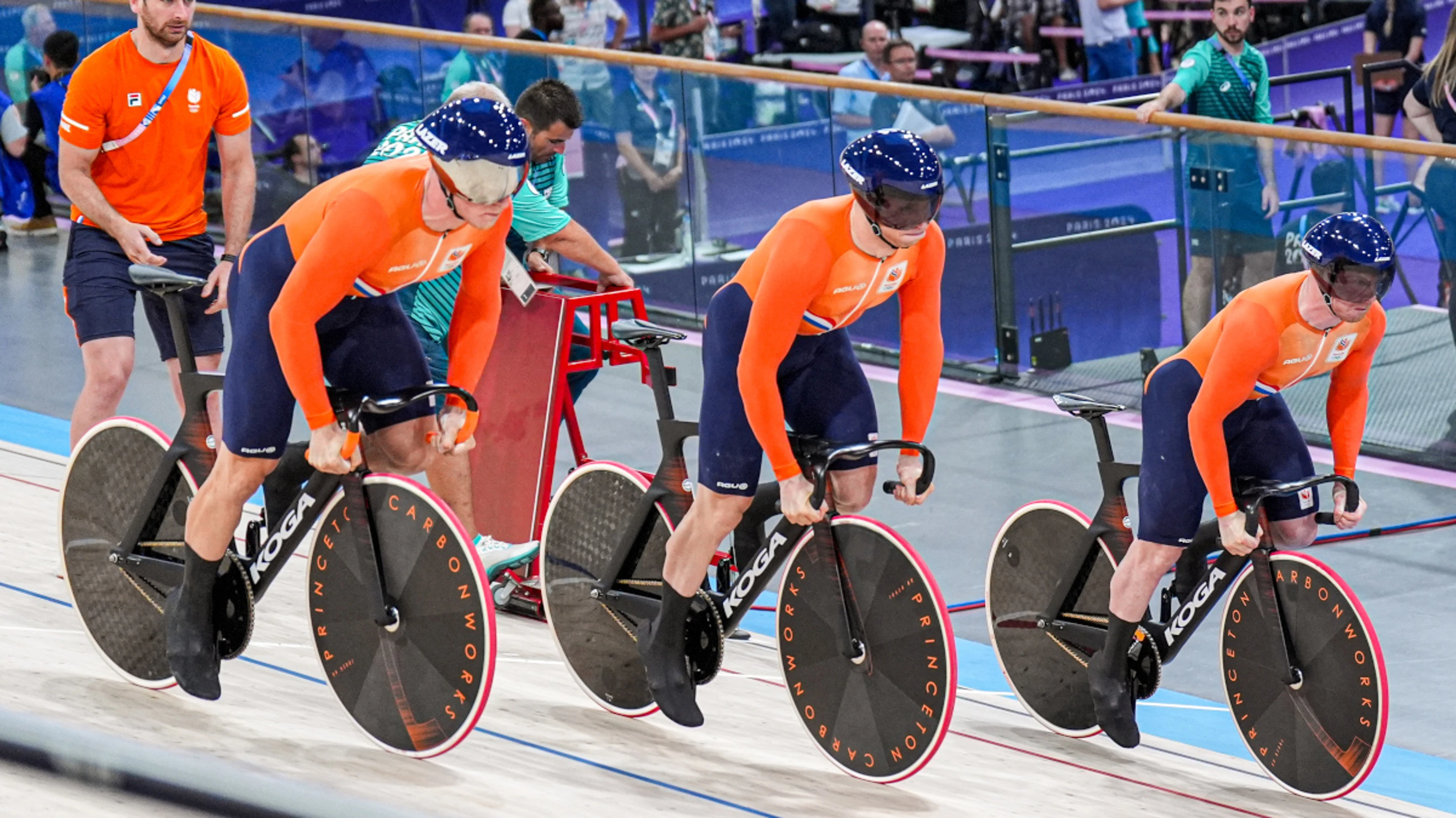 Records tumble as Netherlands, Australia light up Olympic velodrome