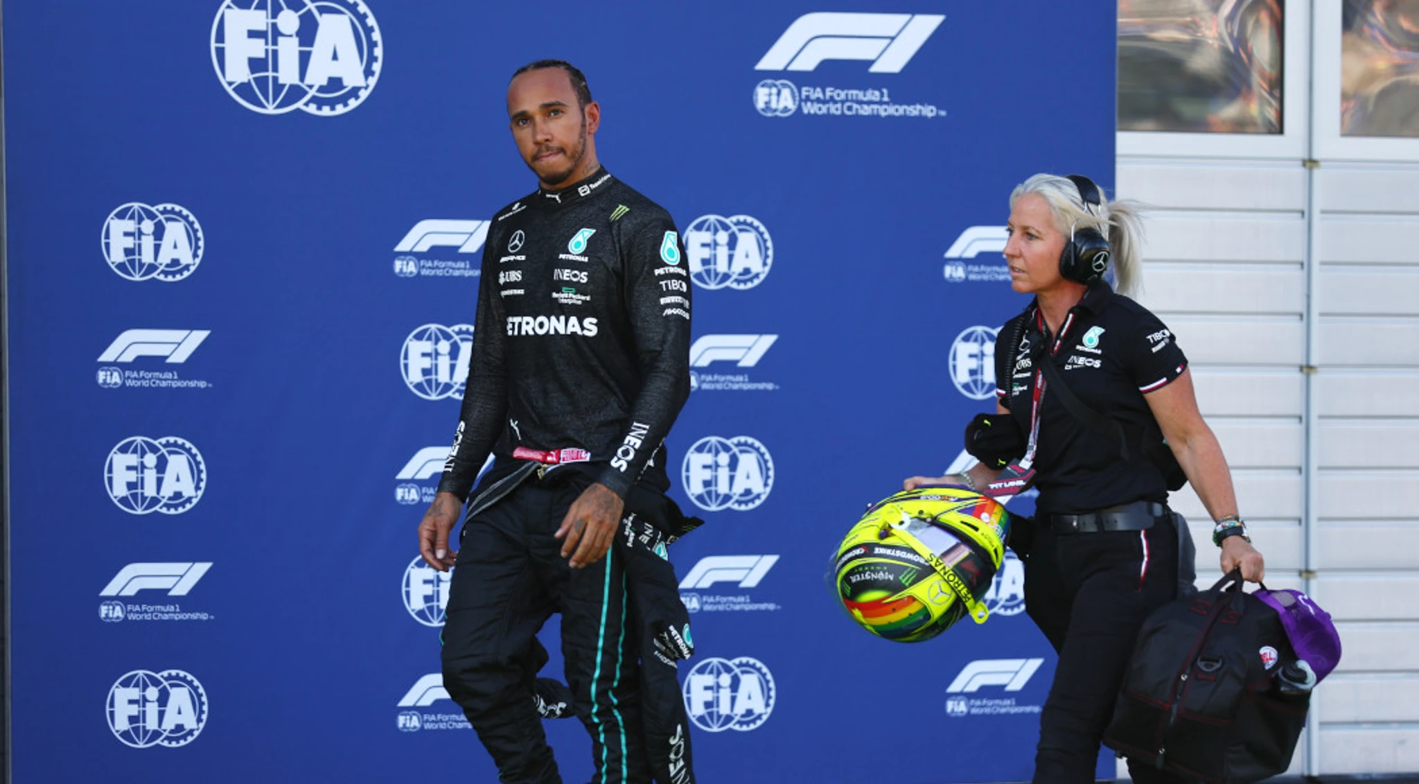 Hamilton apologises to Mercedes after crash | SuperSport