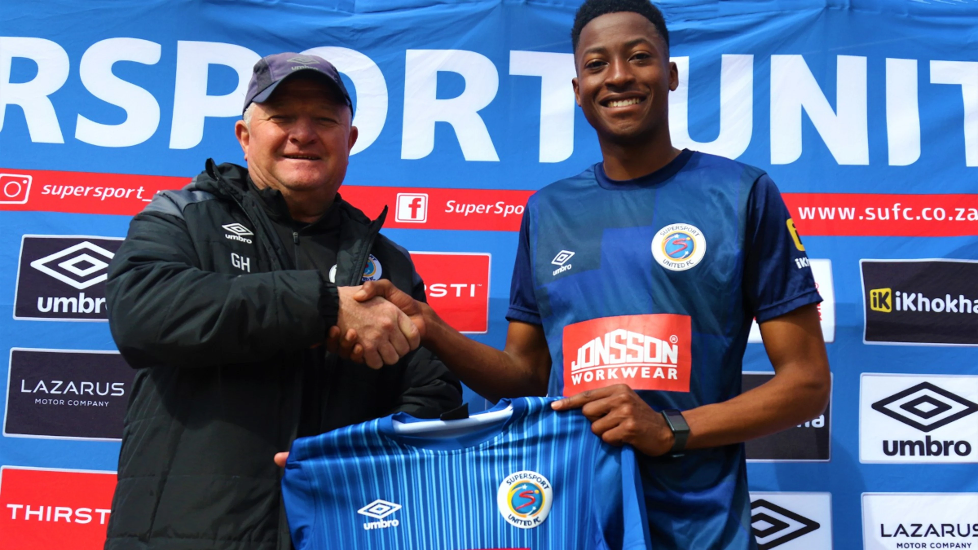 Risen signs for Matsatsantsa