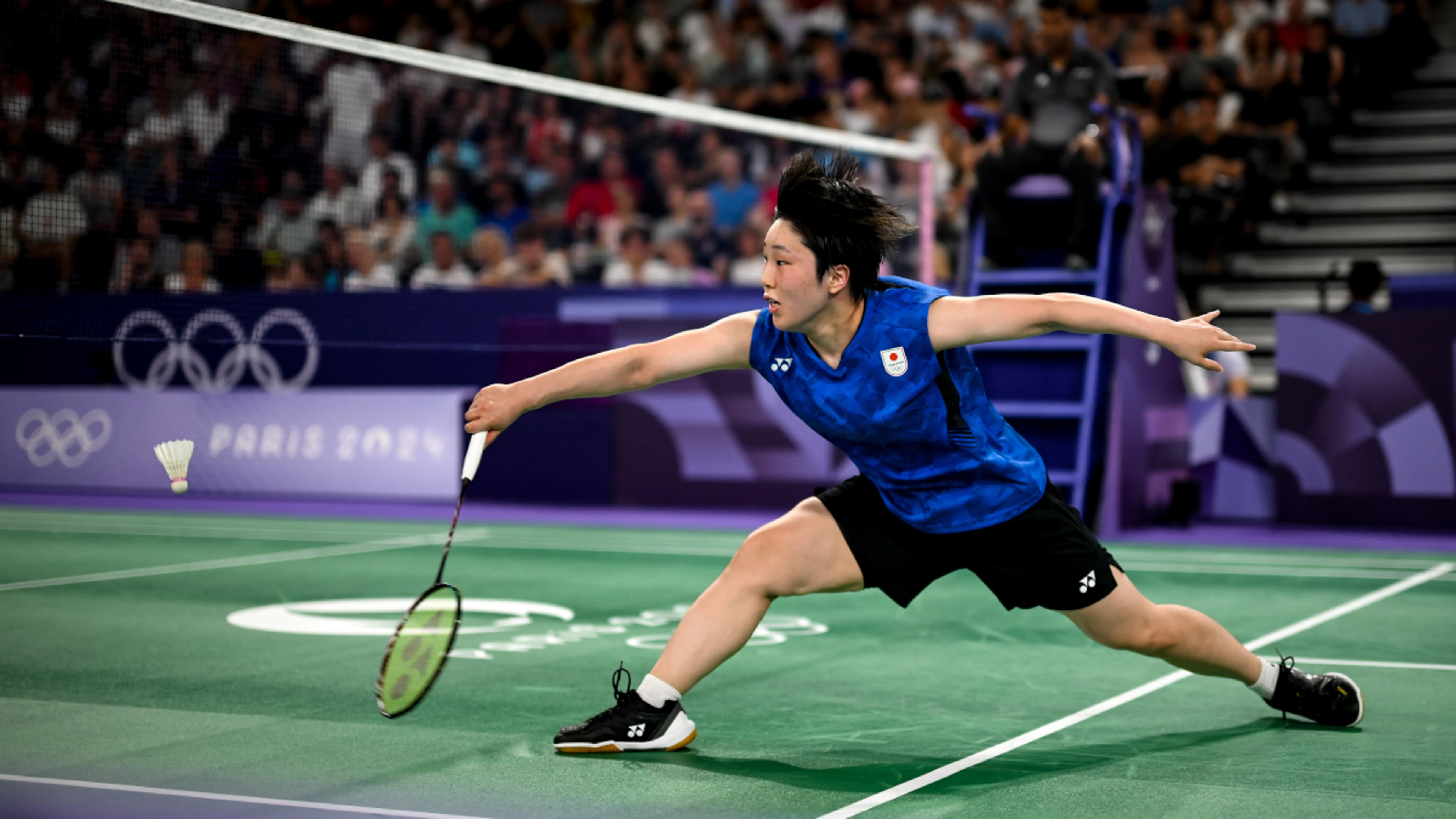 Yamaguchi and Kim survive close calls in final group games