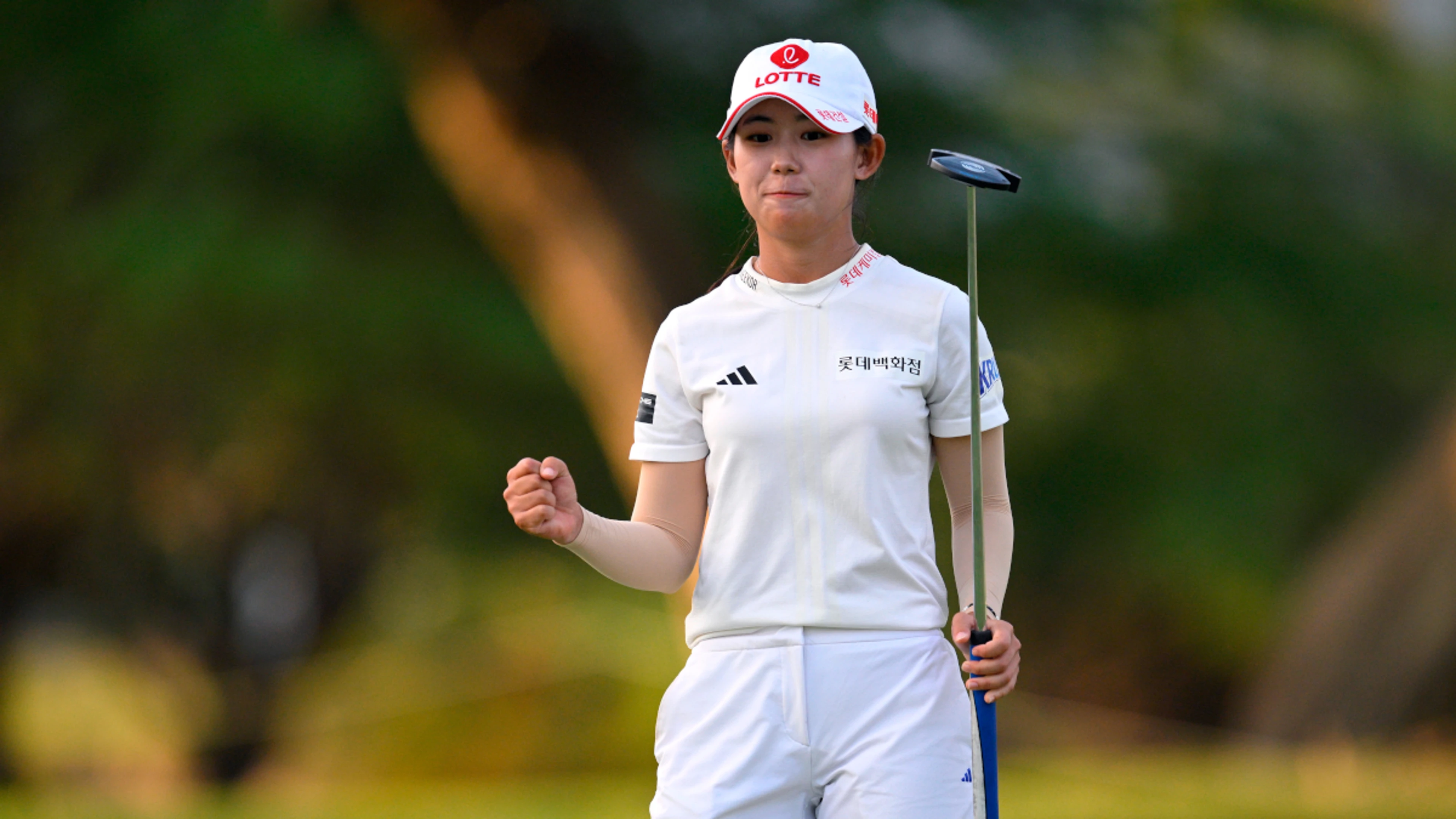 South Korea's Hwang charges into Hawaii LPGA lead