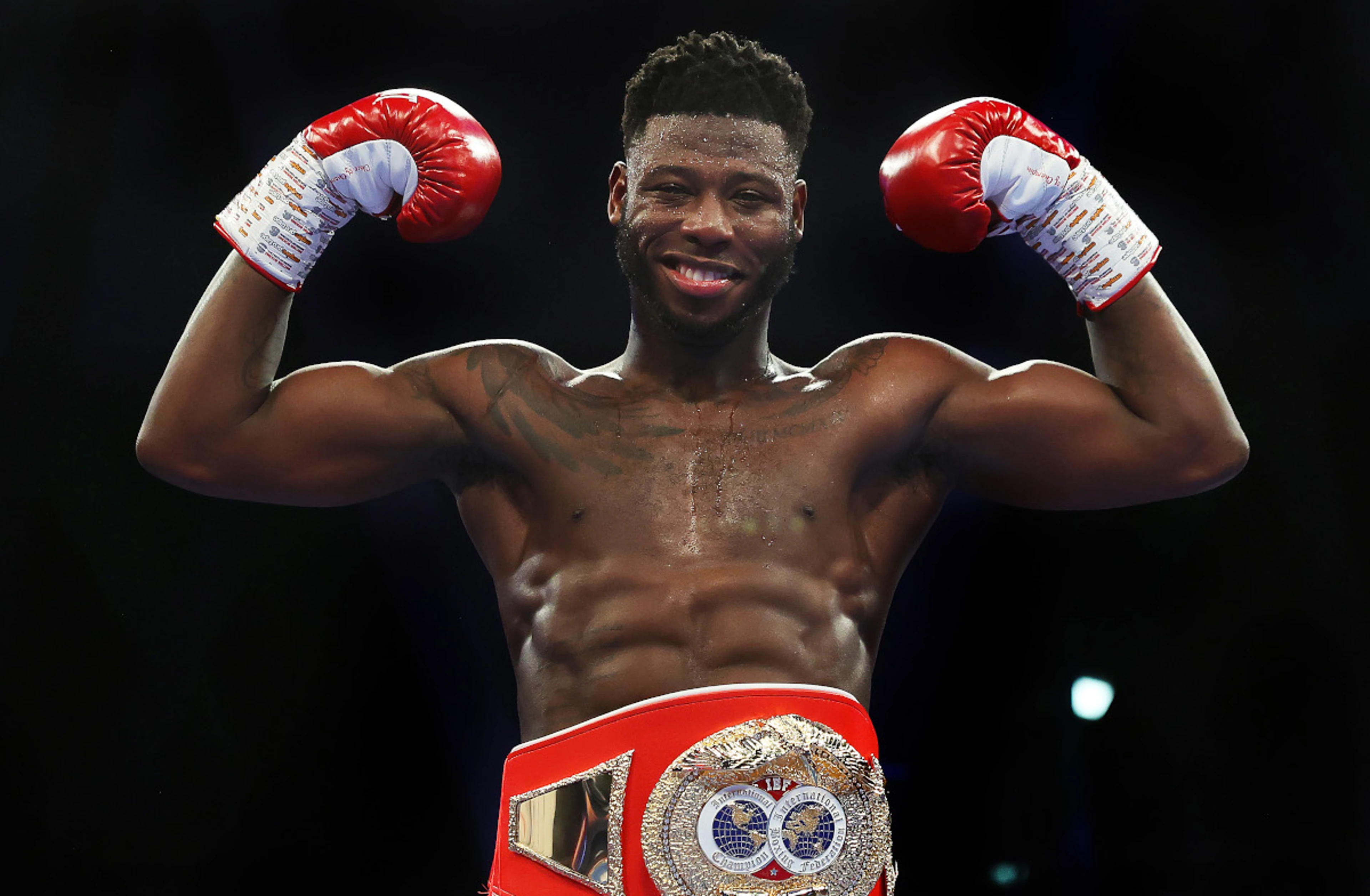 Chamberlain wins British and Commonwealth titles