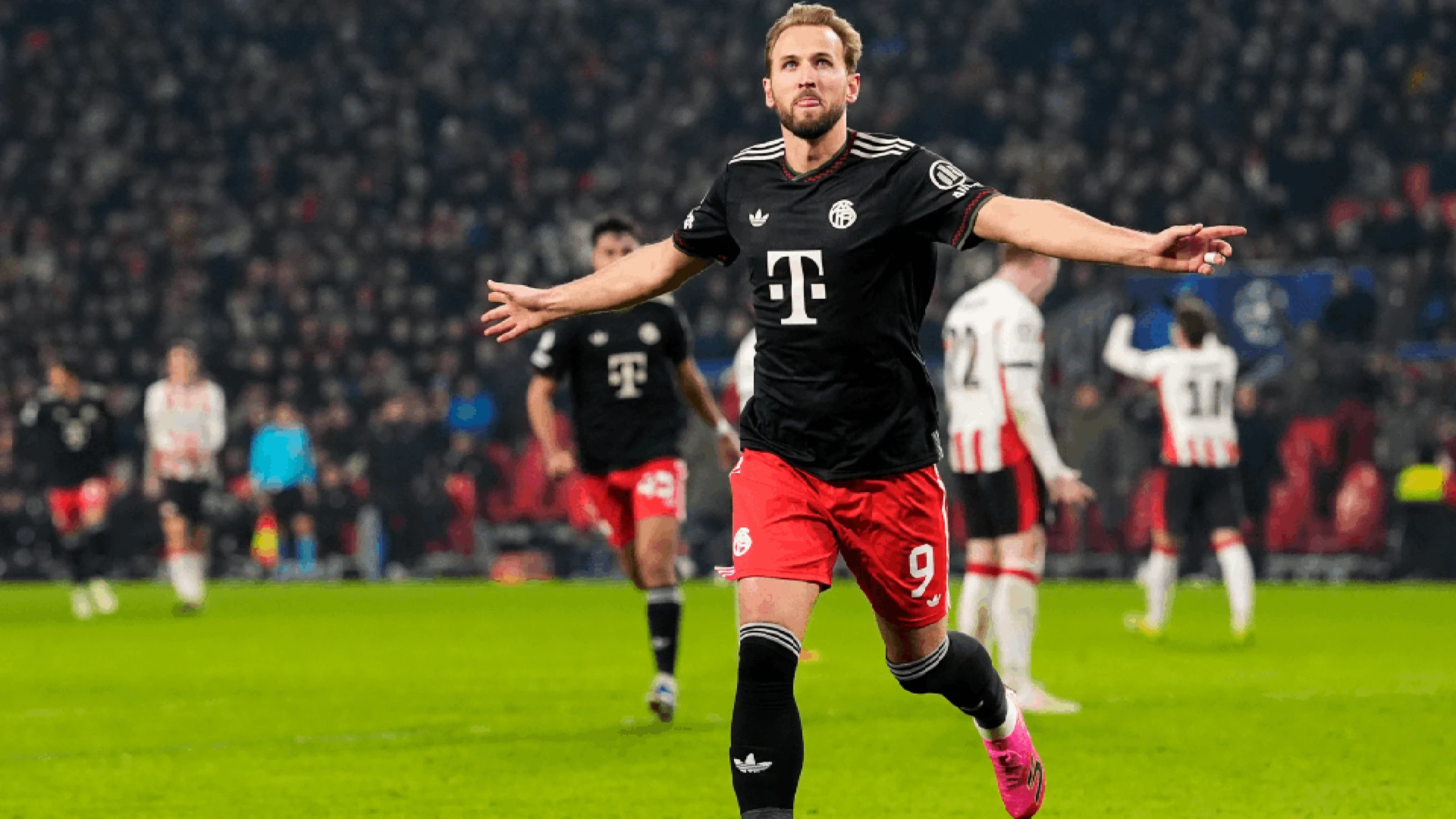 PSV v FC Bayern München | Match in 5 | UEFA Champions League