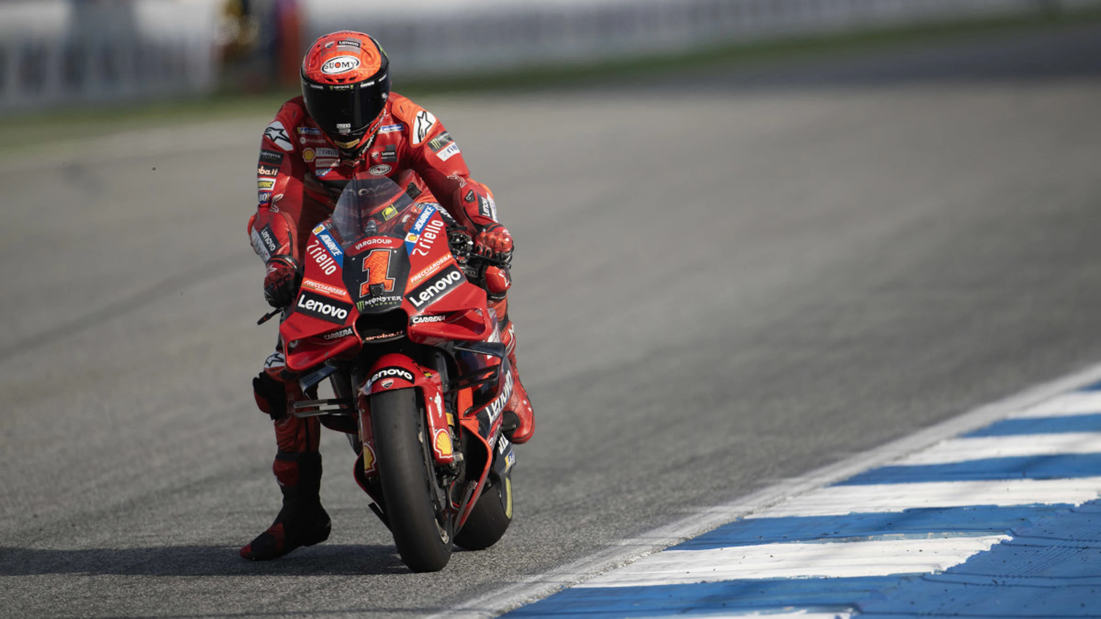 Pressure cranks up as thrilling MotoGP title duel goes to Malaysia