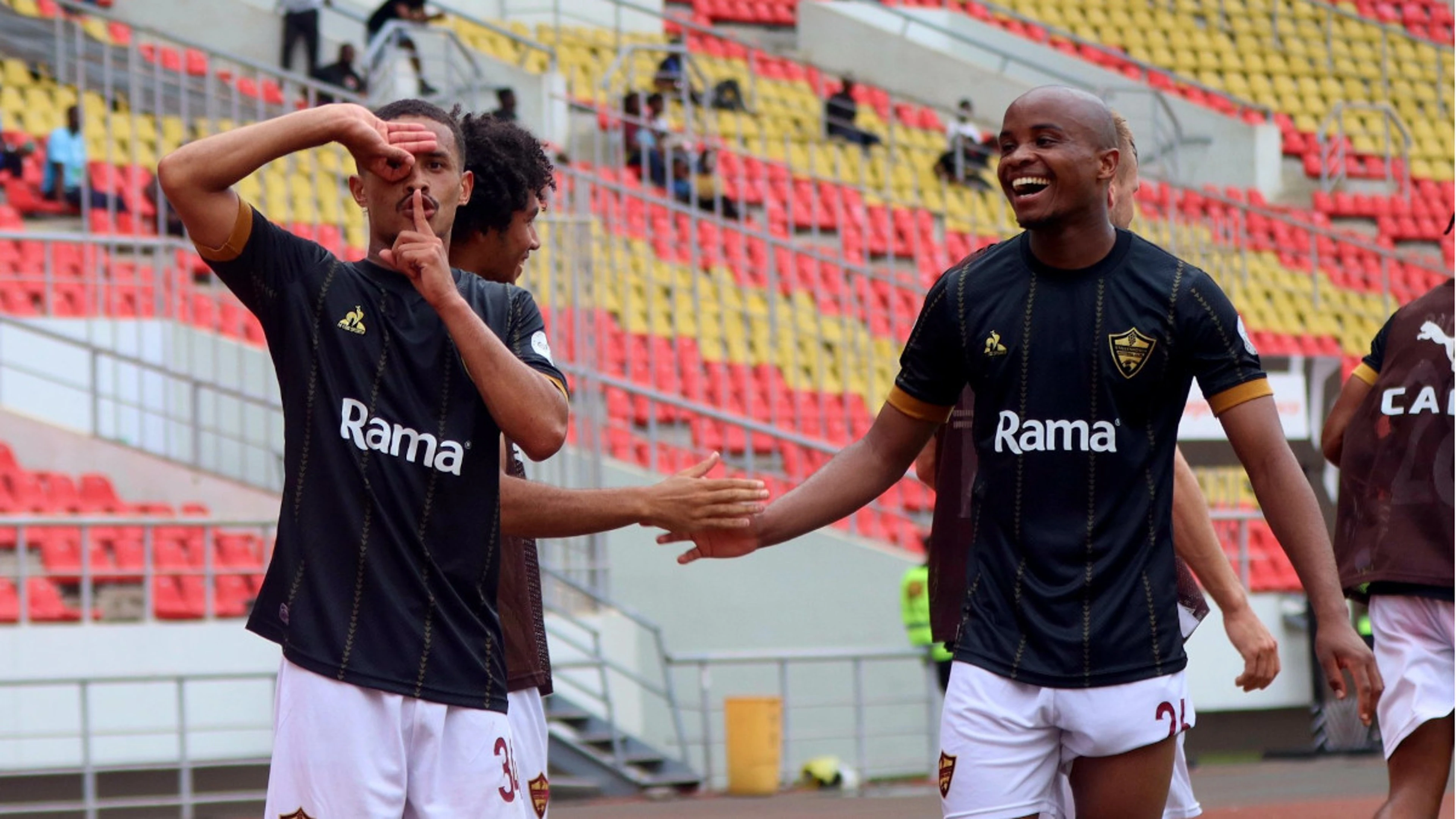 Late goal brings Stellenbosch back into contention