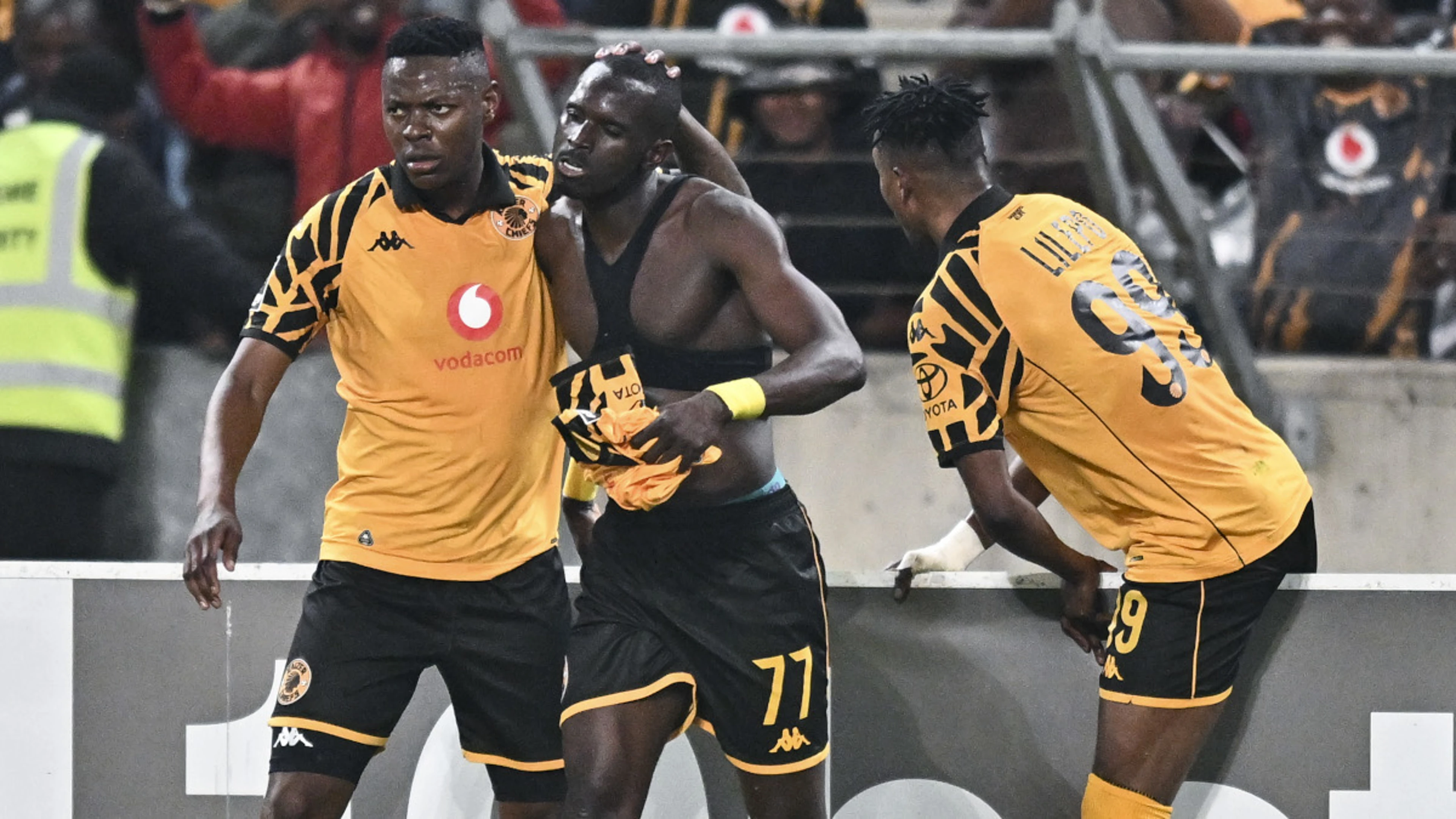 Chiefs continue stellar start in Betway Premiership