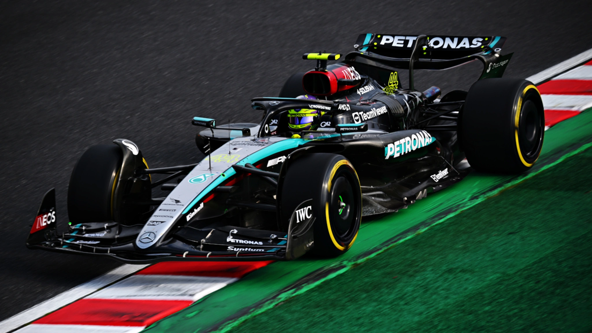 Hamilton's woes continue at 'difficult' Japanese GP | SuperSport