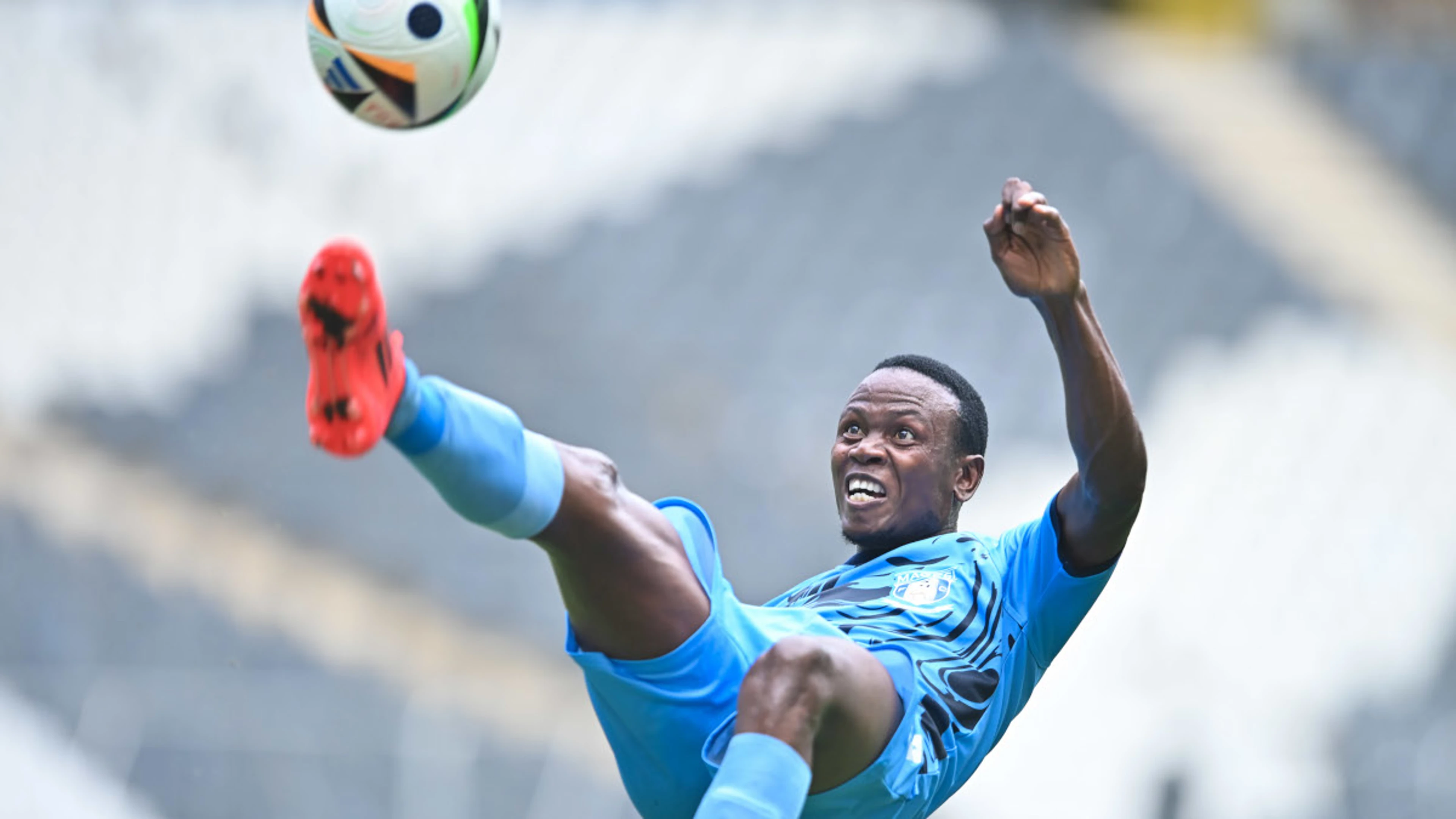 Galaxy share the spoils with Magesi