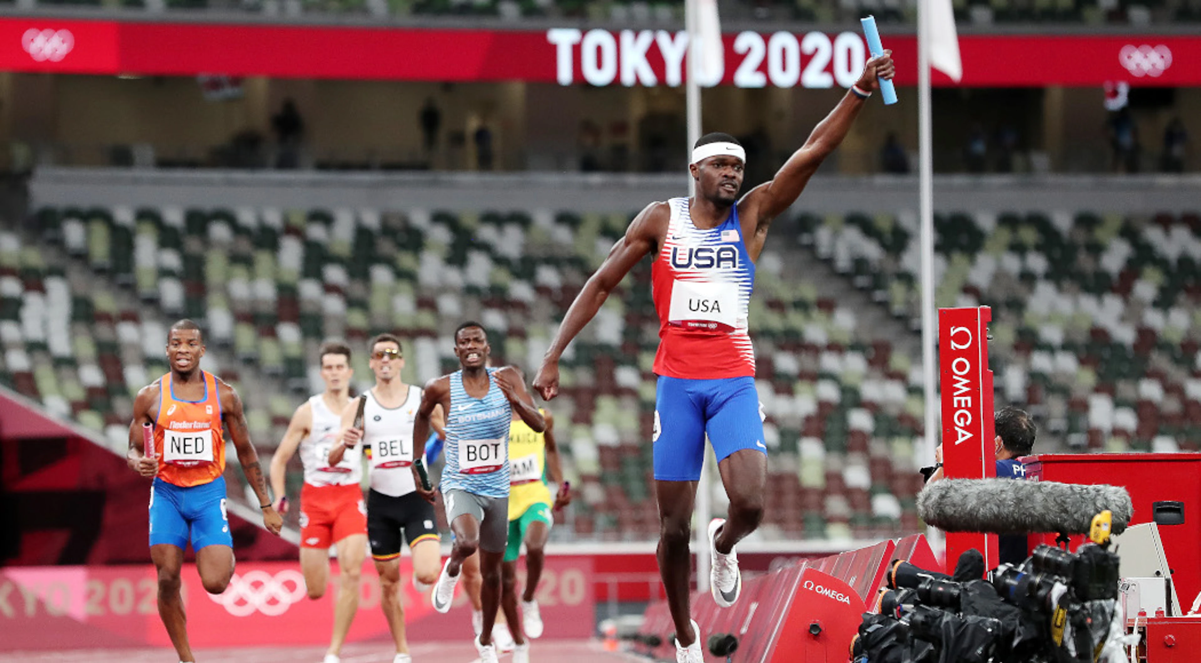 United States win gold in men's 4x400m relay in Tokyo