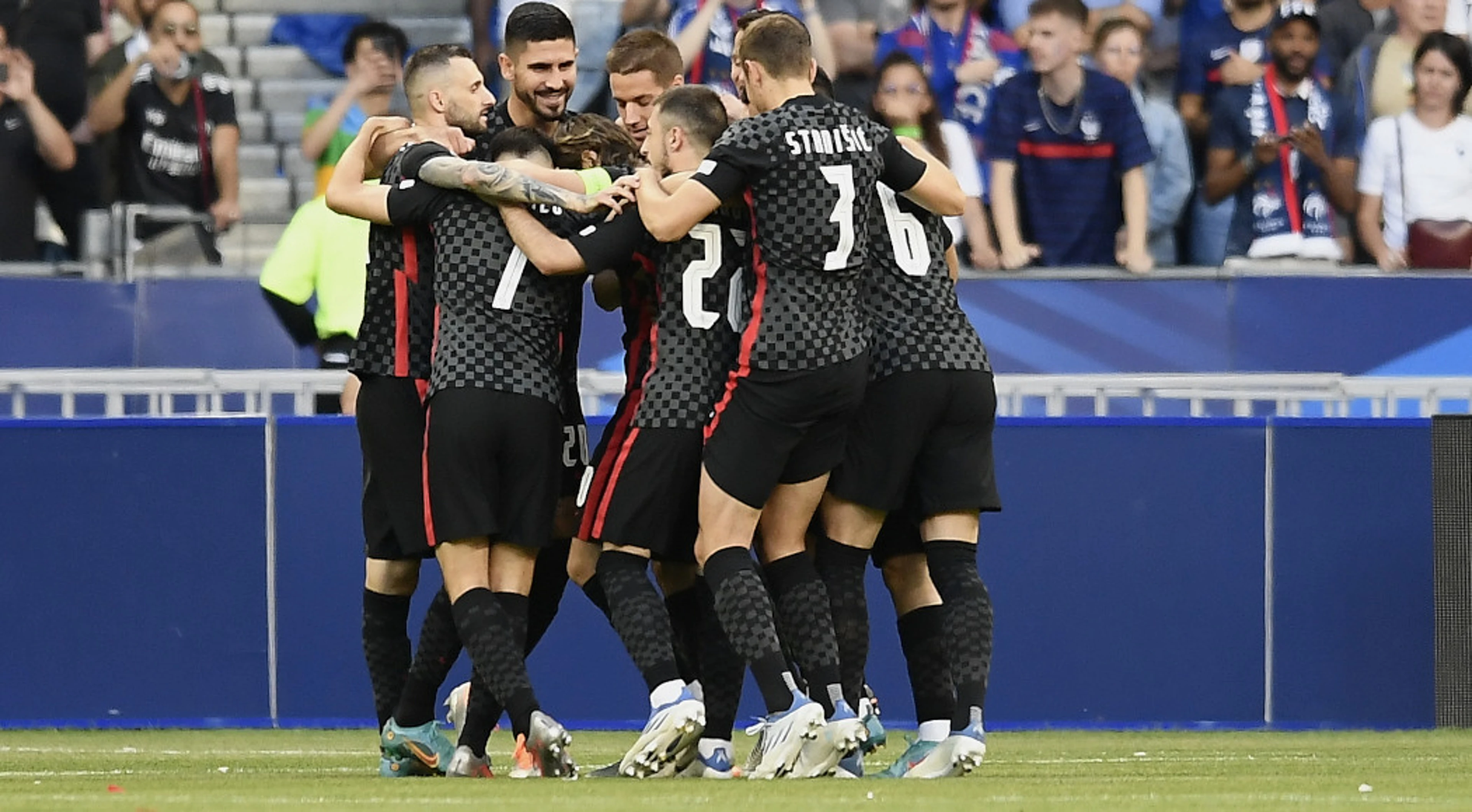 France's final four hopes vanish after defeat