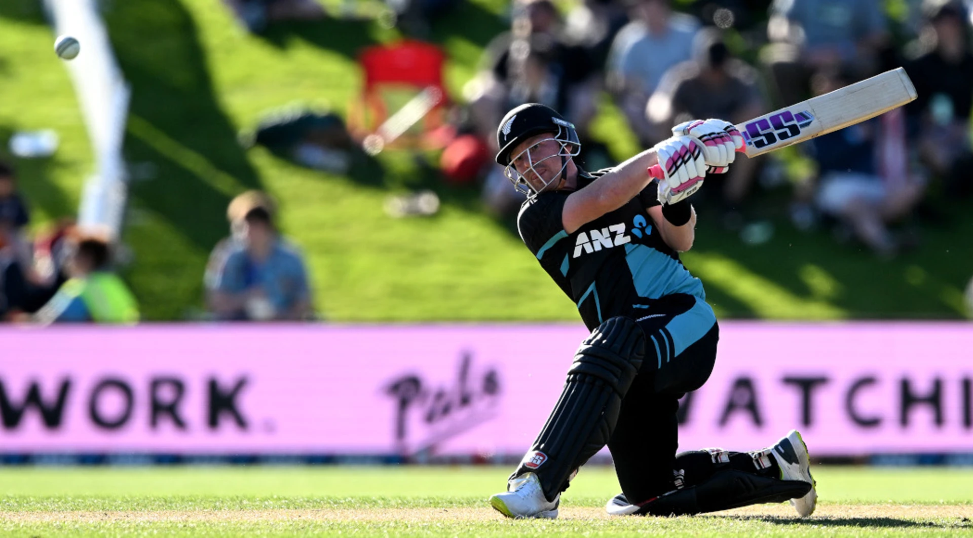 New Zealand demolish Sri Lanka in 2nd T20